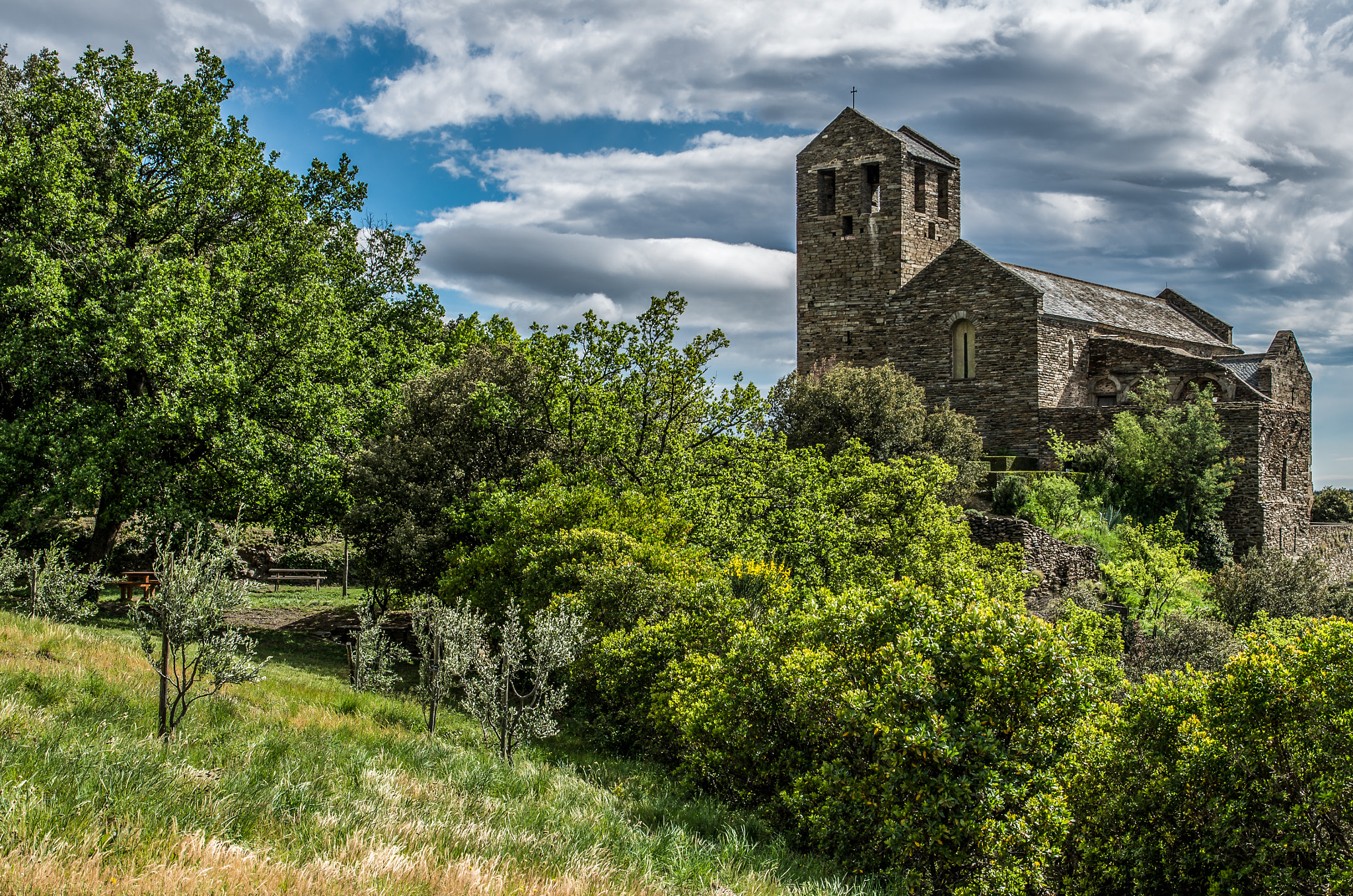 Pentax K-5 II sample photo. Prieuré de sarabonne photography