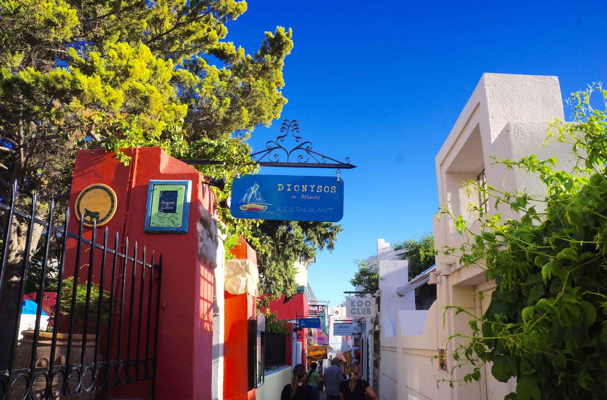 Sony Alpha NEX-7 + Tamron 18-200mm F3.5-6.3 Di III VC sample photo. Beautiful port town of santorini, greece photography