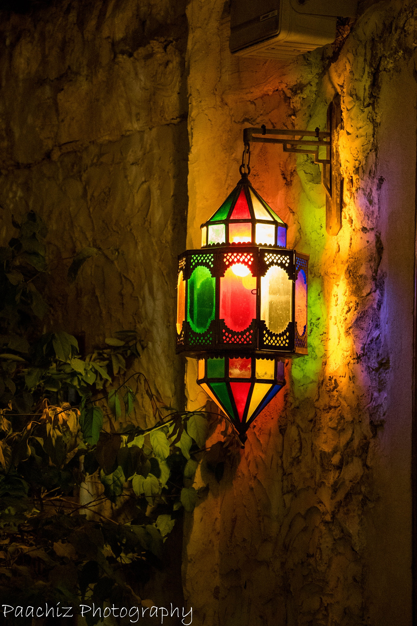 Canon EOS 7D Mark II + Canon EF-S 18-135mm F3.5-5.6 IS STM sample photo. Lantern @ souq waqif. photography