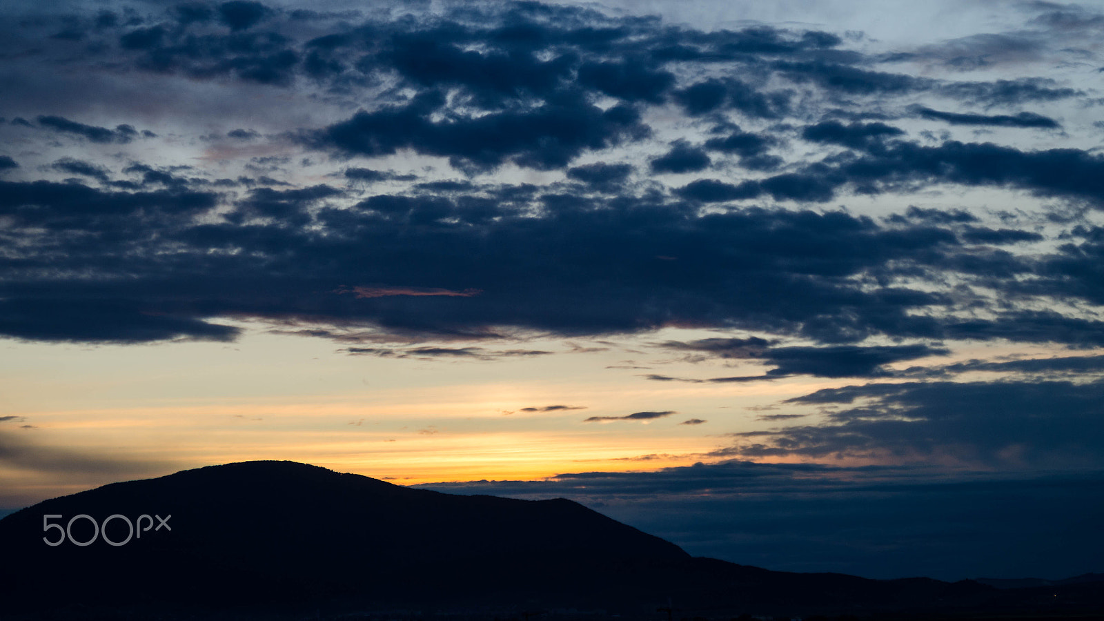AF Zoom-Nikkor 35-70mm f/3.3-4.5 sample photo. Sunset photography