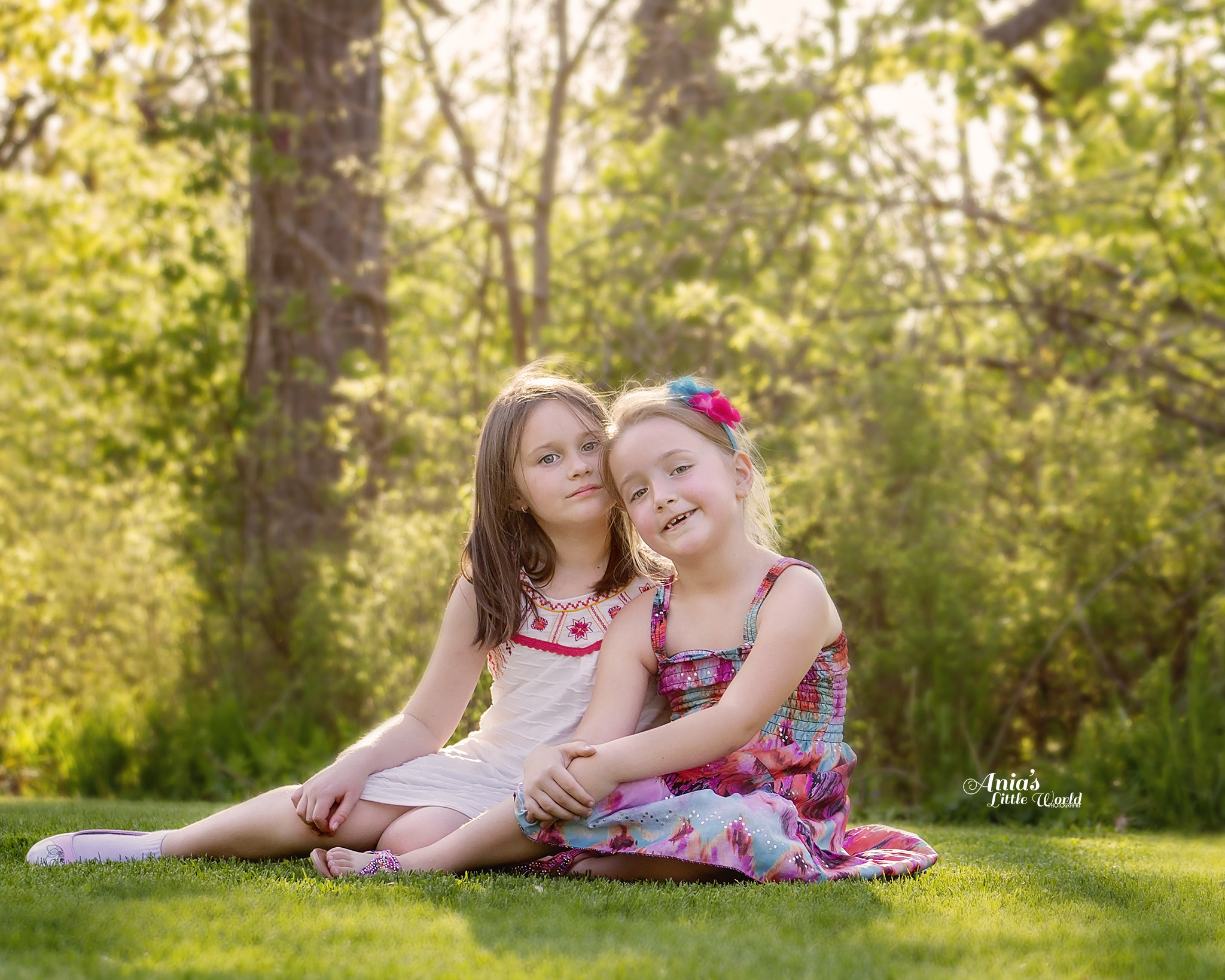 Canon EF 75-300mm f/4-5.6 USM sample photo. Girlfriends photography