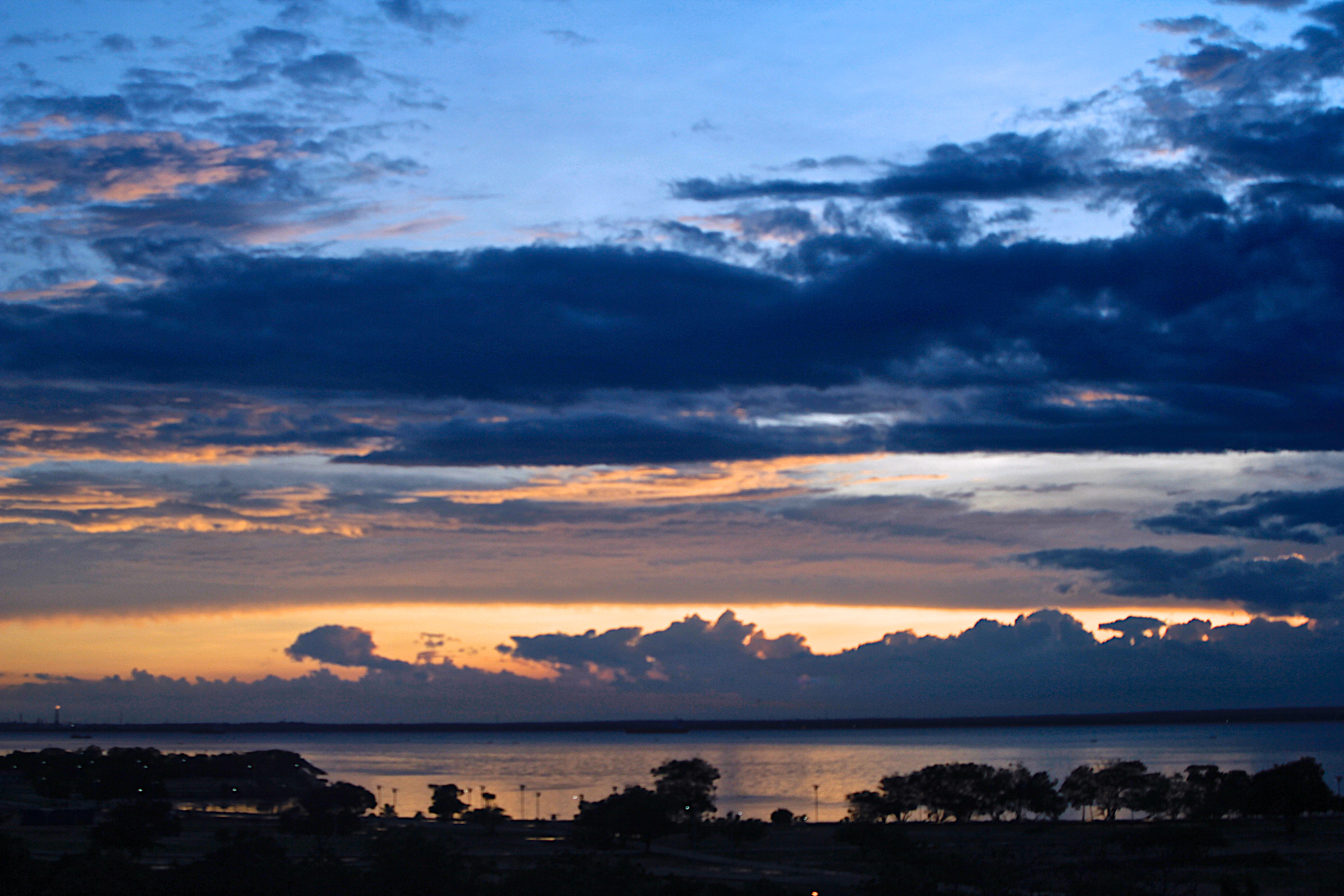 Canon EF 35-105mm f/4.5-5.6 sample photo. Lago de maracaibo photography