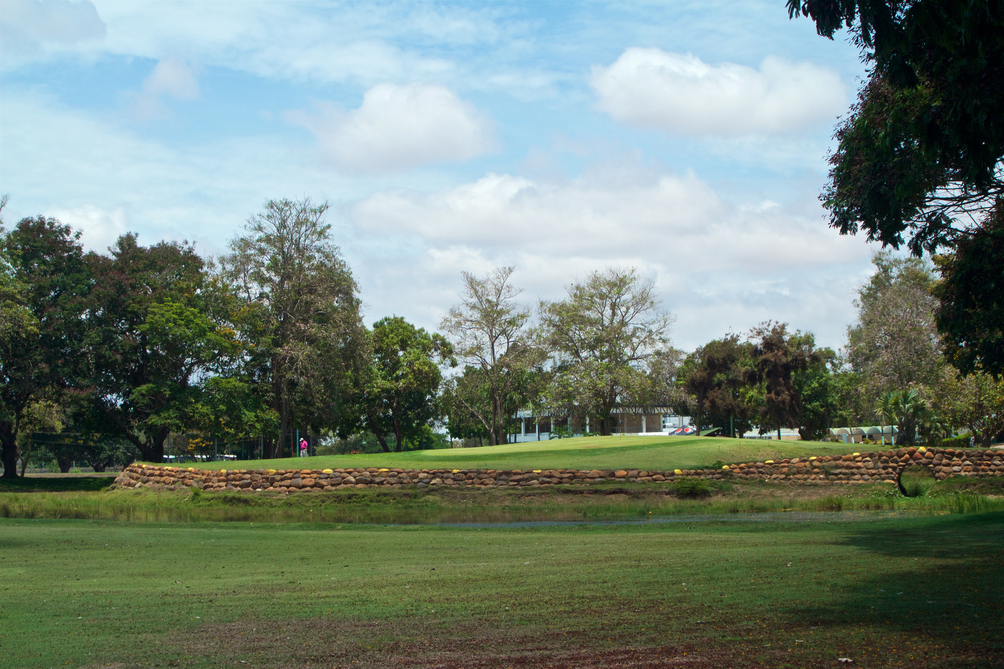 Canon EF 35-105mm f/4.5-5.6 sample photo. Maracaibo country club green hoy 9 photography