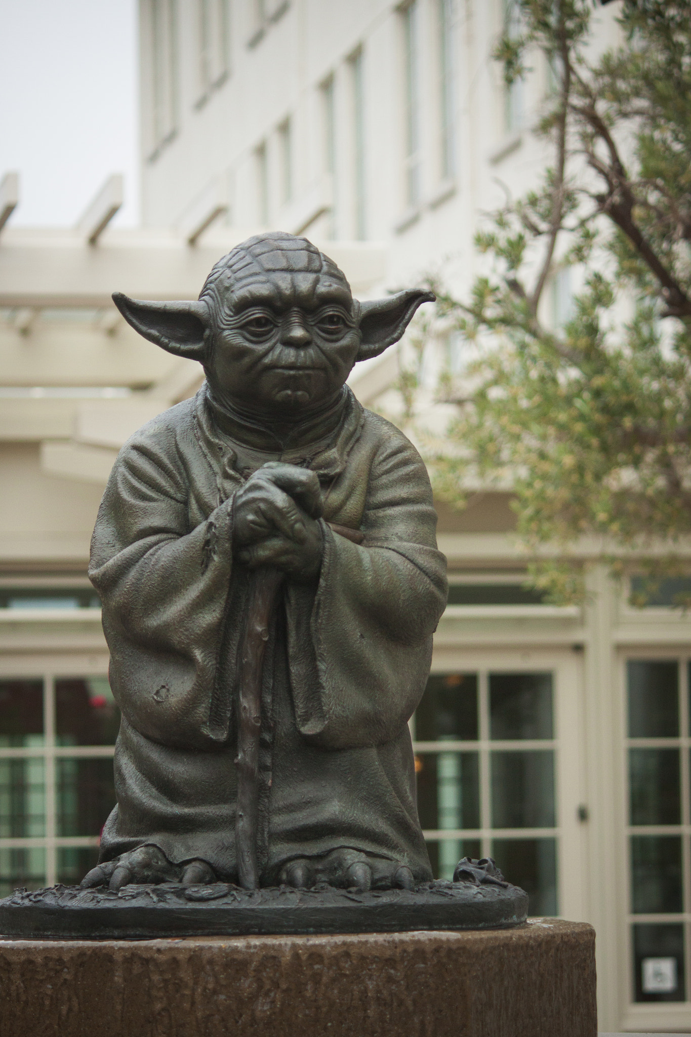 Canon EF-S 55-250mm F4-5.6 IS II sample photo. Yoda's fountain photography