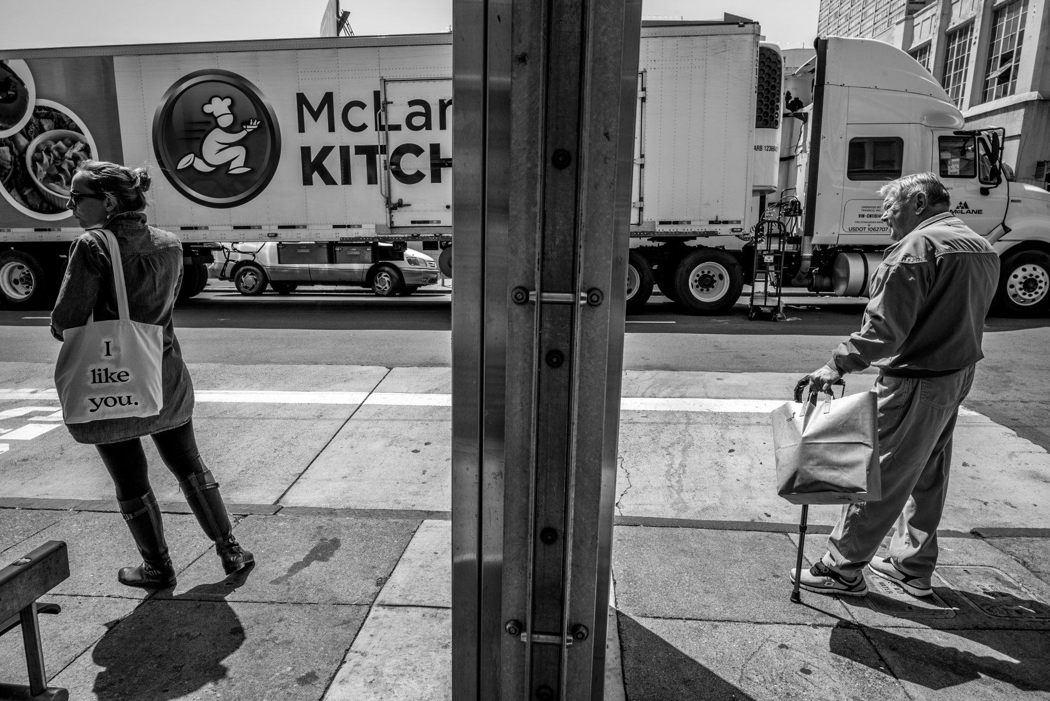 Leica Super-Elmar-M 21mm F3.4 ASPH sample photo. Sf street photography