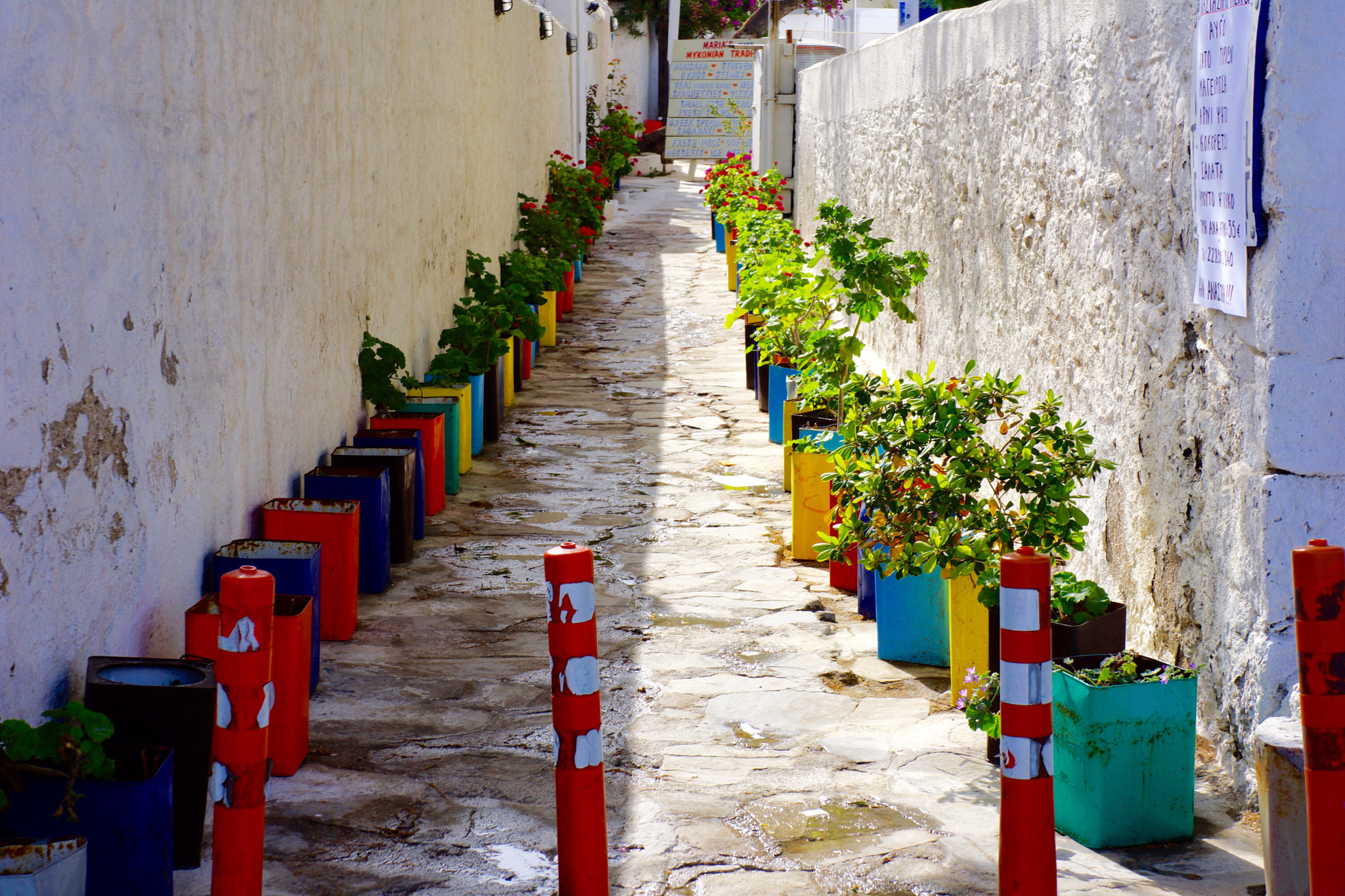 Sony Alpha NEX-7 + Tamron 18-200mm F3.5-6.3 Di III VC sample photo. Mykonos, greece photography