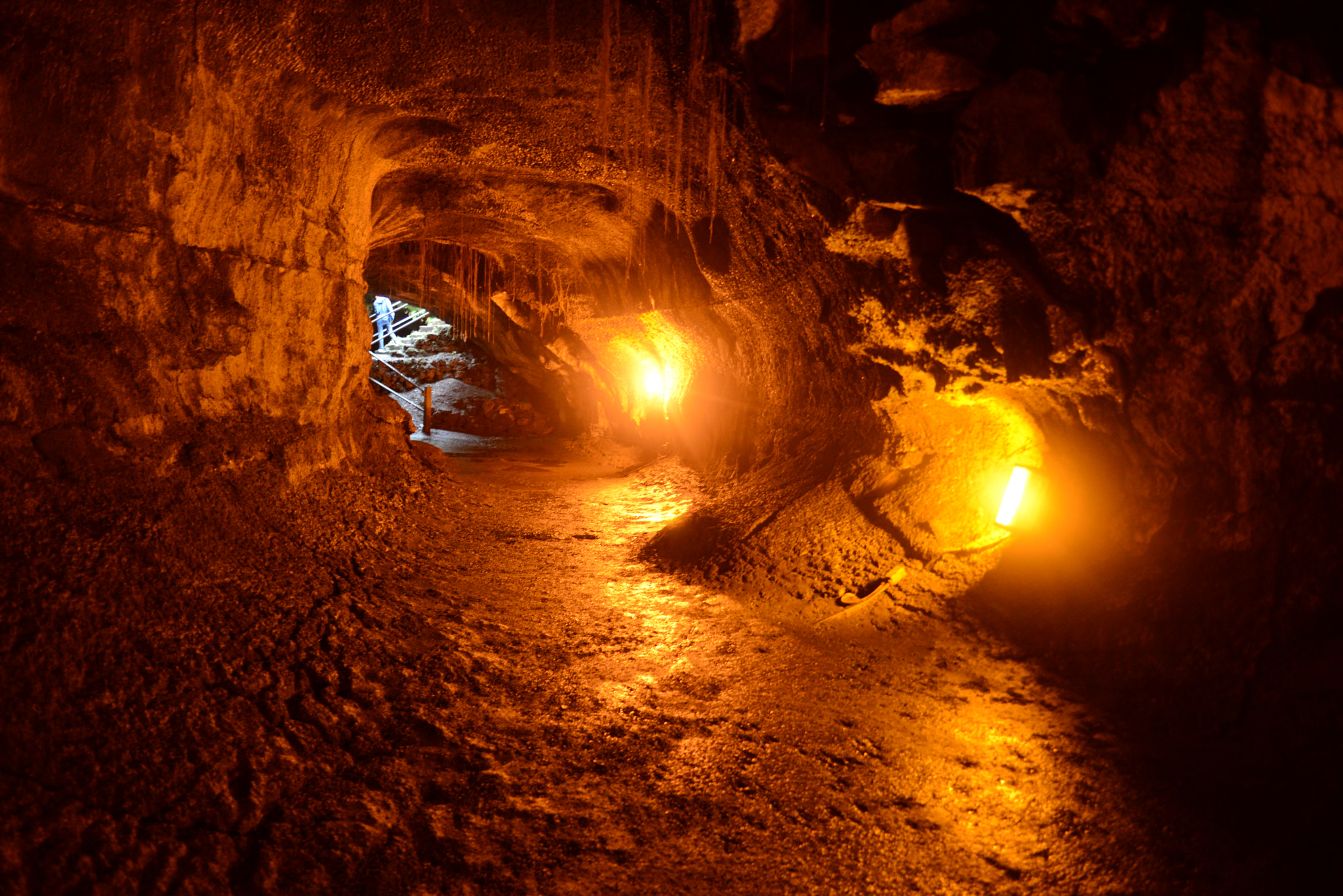 Nikon D600 + Nikon AF Nikkor 24mm F2.8D sample photo. Lava tube photography