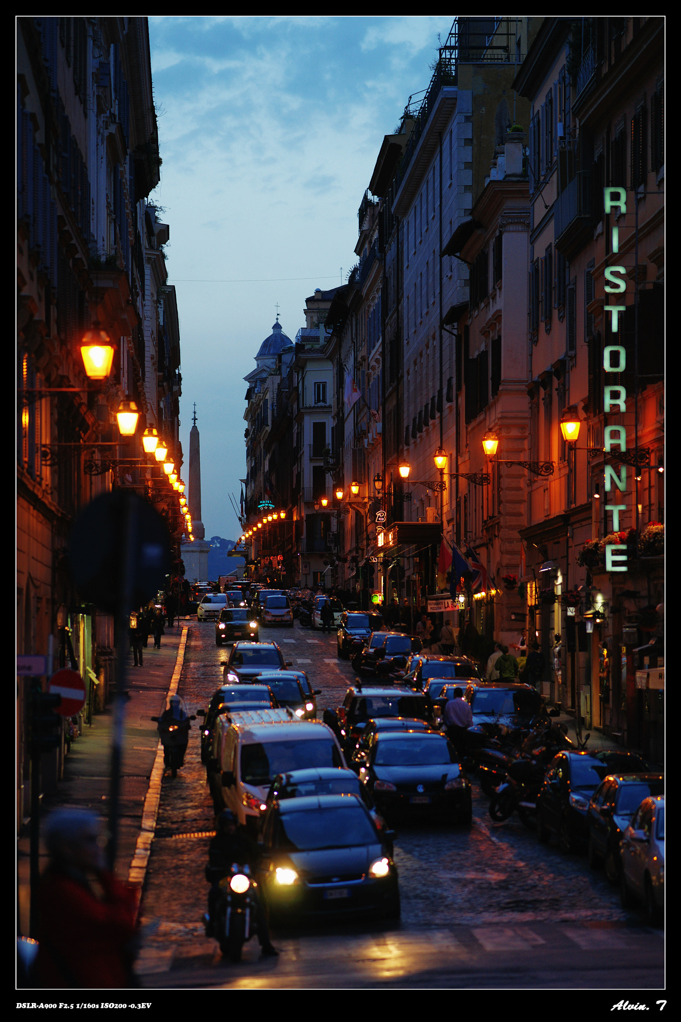 Sony Sonnar T* 135mm F1.8 ZA sample photo. Somewhere in rome photography