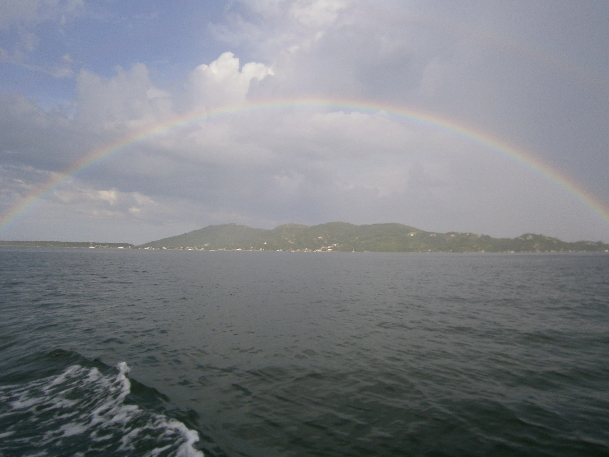 Olympus VG120,D705 sample photo. Arco iris photography