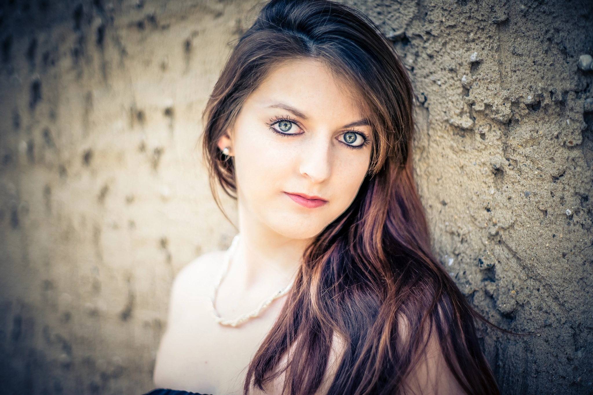 Sony a7 II + Minolta AF 50mm F1.7 New sample photo. Woman photography
