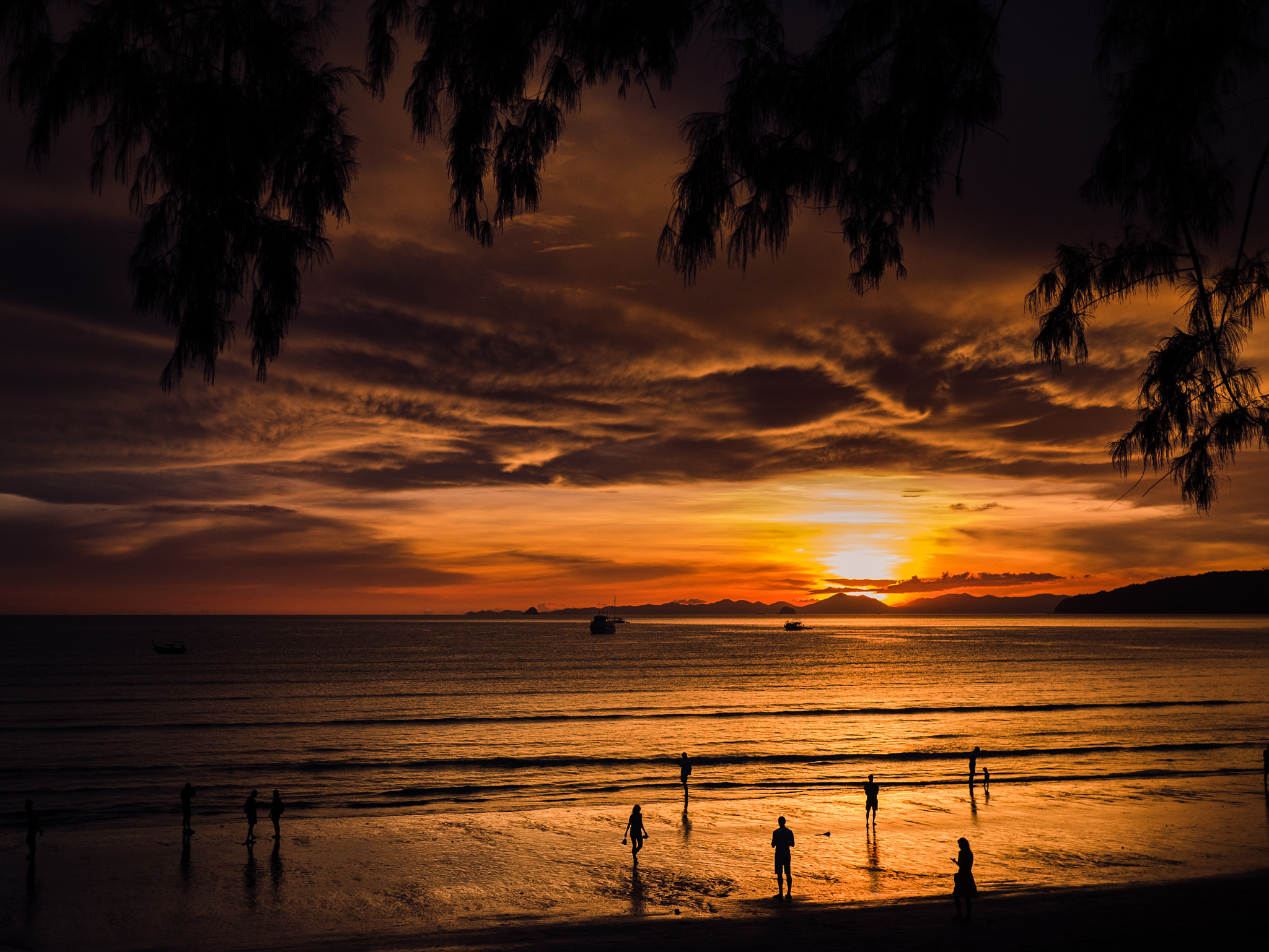 Panasonic DMC-GM1S + Panasonic Lumix G 20mm F1.7 ASPH sample photo. Krabi sunset photography