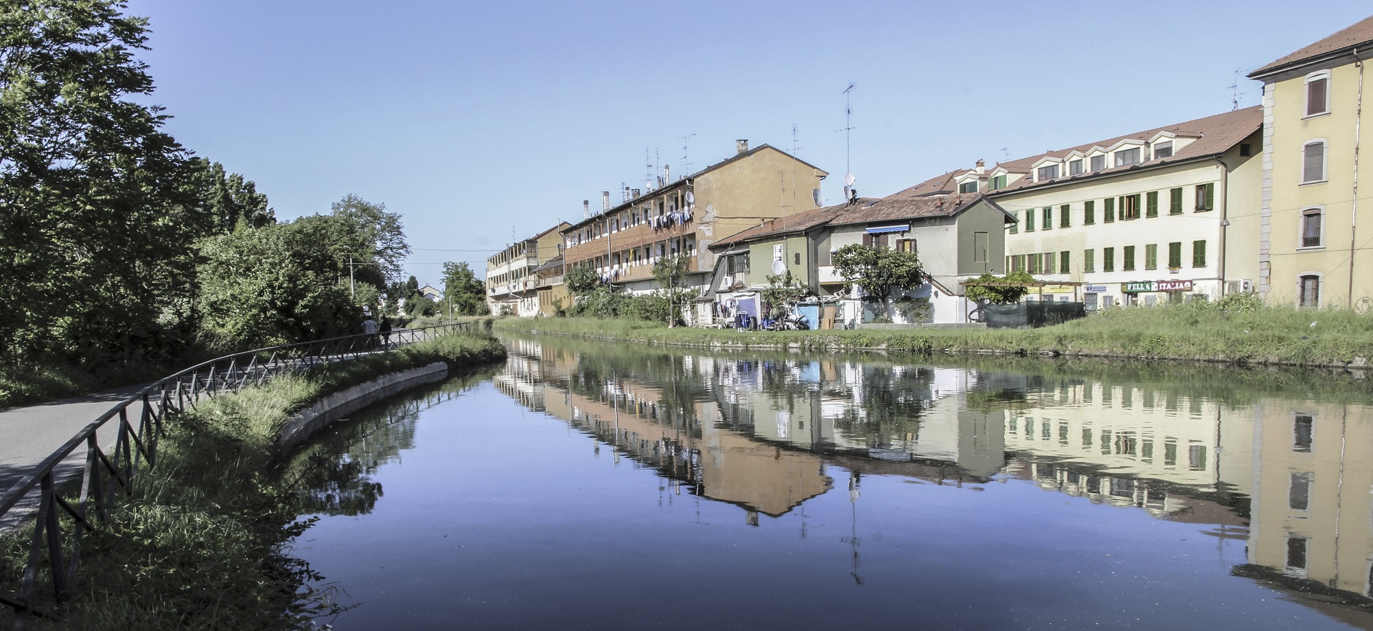 Canon EOS M sample photo. Milano photography