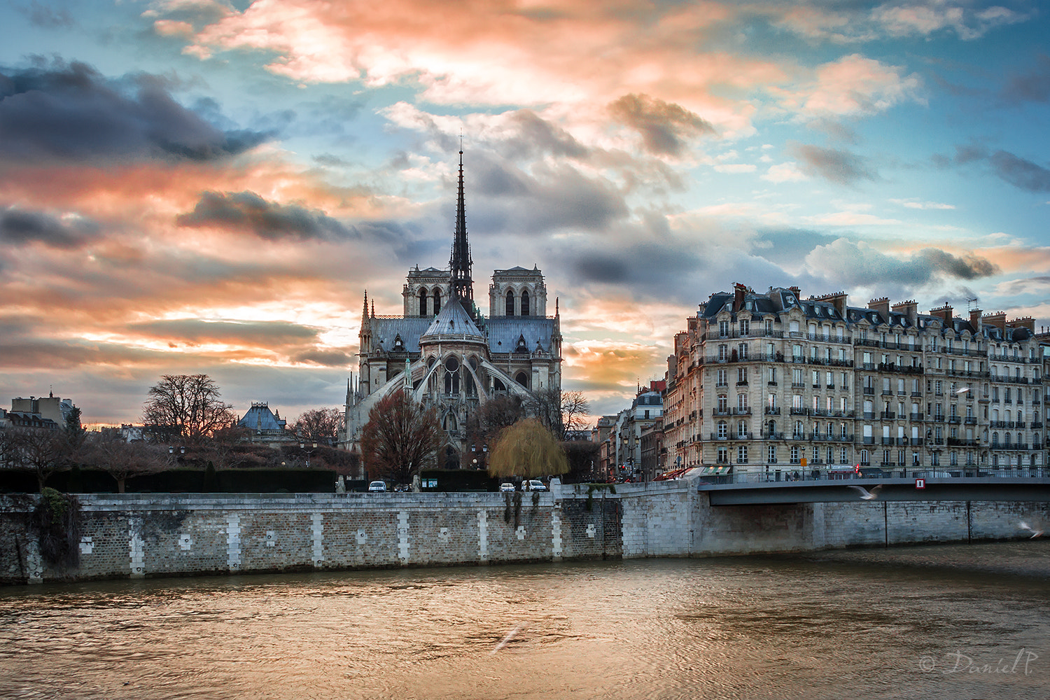 Canon EF-S 18-55mm F3.5-5.6 sample photo. Sunset on notre-dame de paris photography