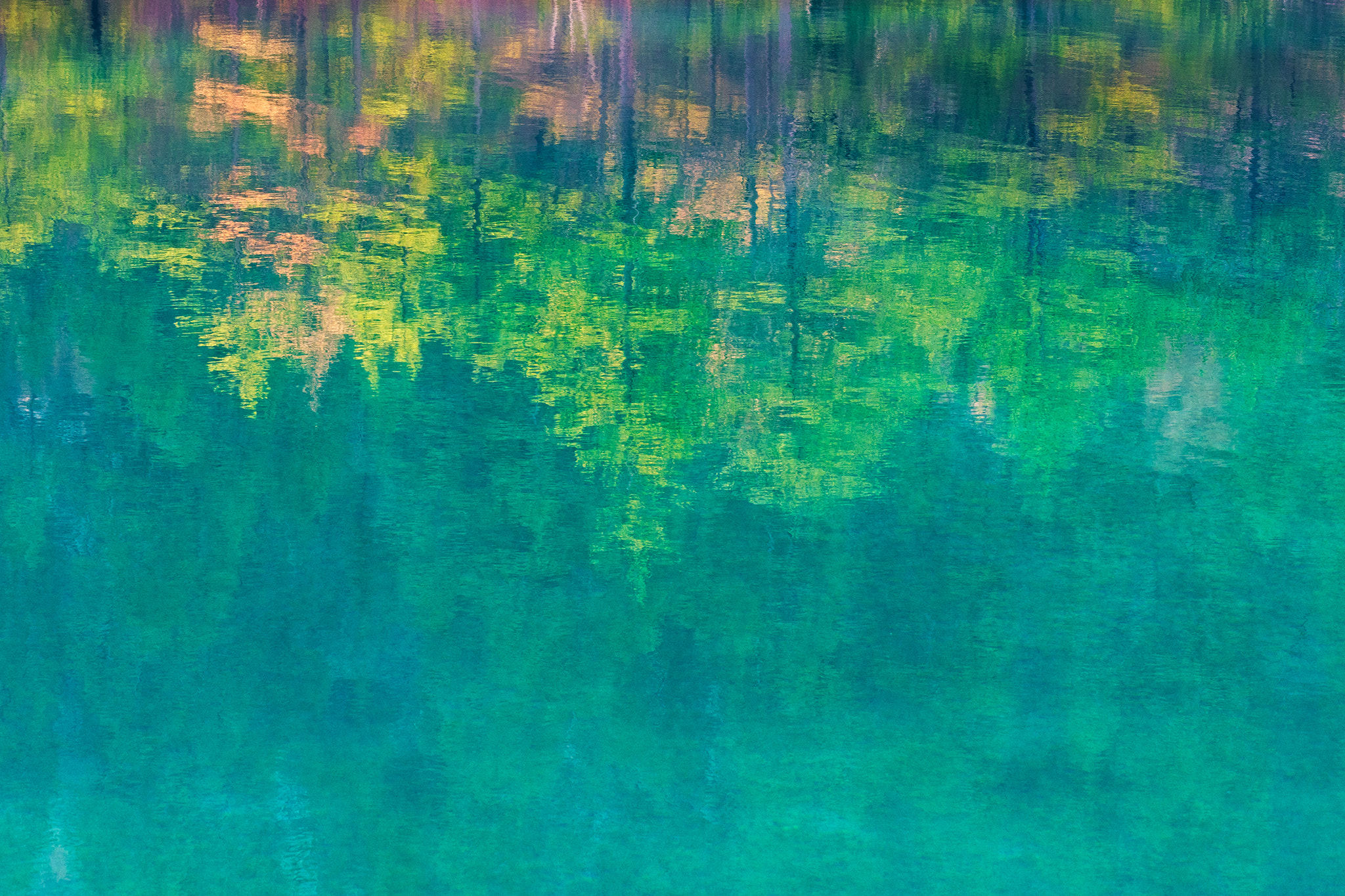 Sony Sonnar T* 135mm F1.8 ZA sample photo. Reflection of sparkle lake in spring photography