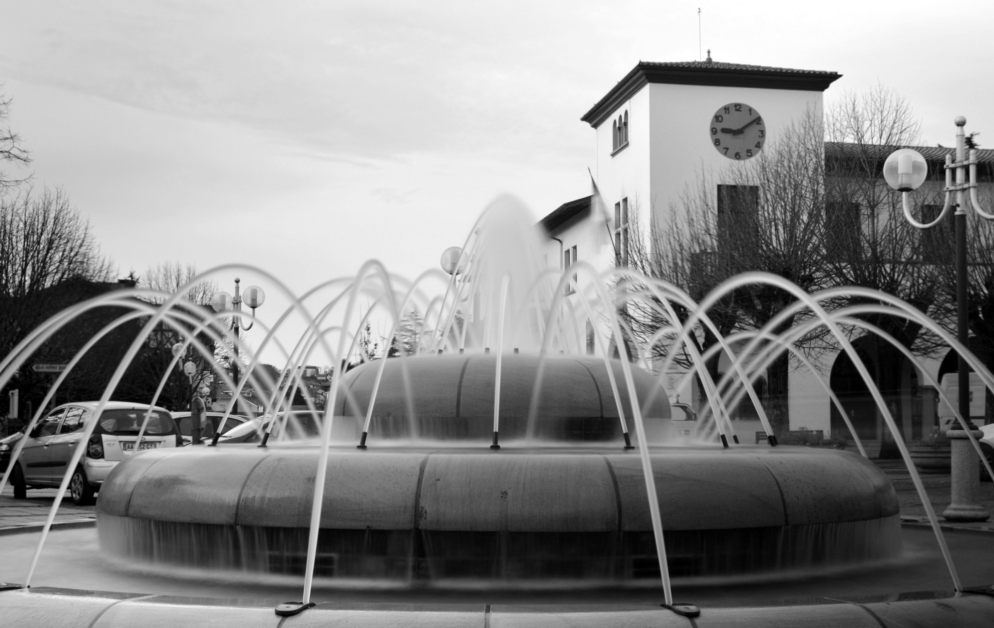 Sigma 150-500mm F5-6.3 DG OS HSM sample photo. Fountain photography