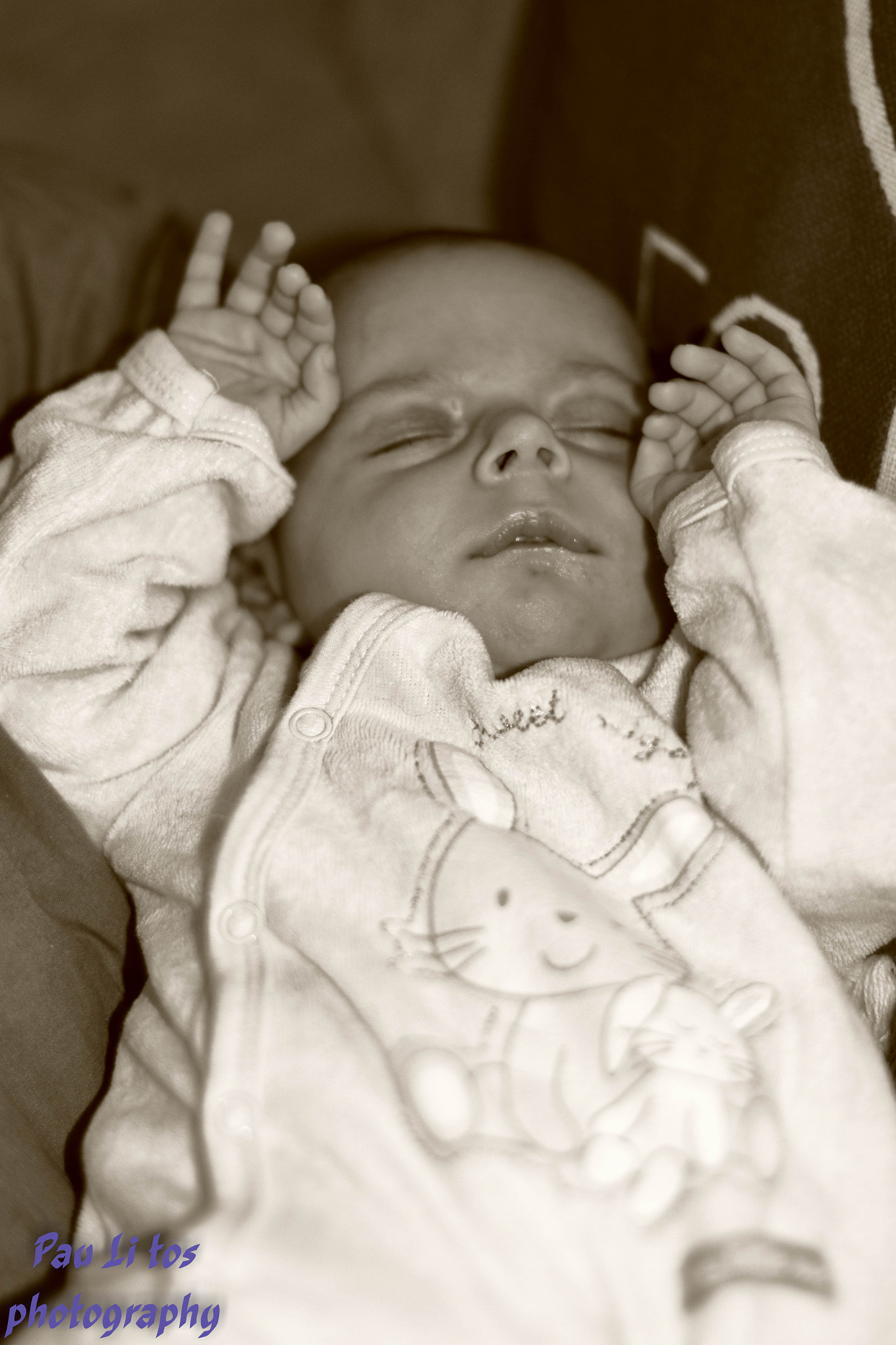 Canon EF 50mm F1.4 USM sample photo. Naissance bébé james photography