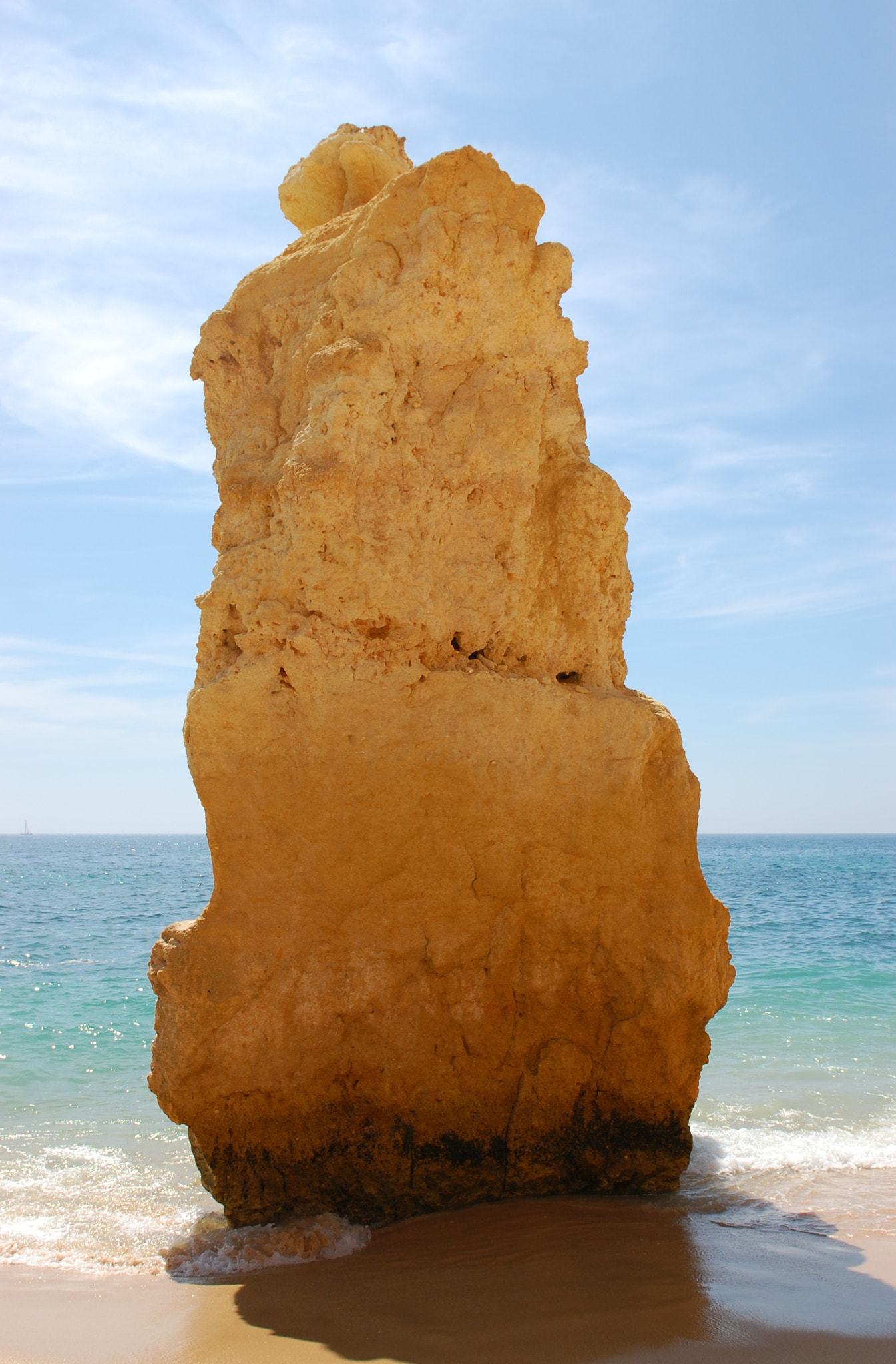 Nikon D40 sample photo. Rock the sculpture in most famous secret, algarve, photography