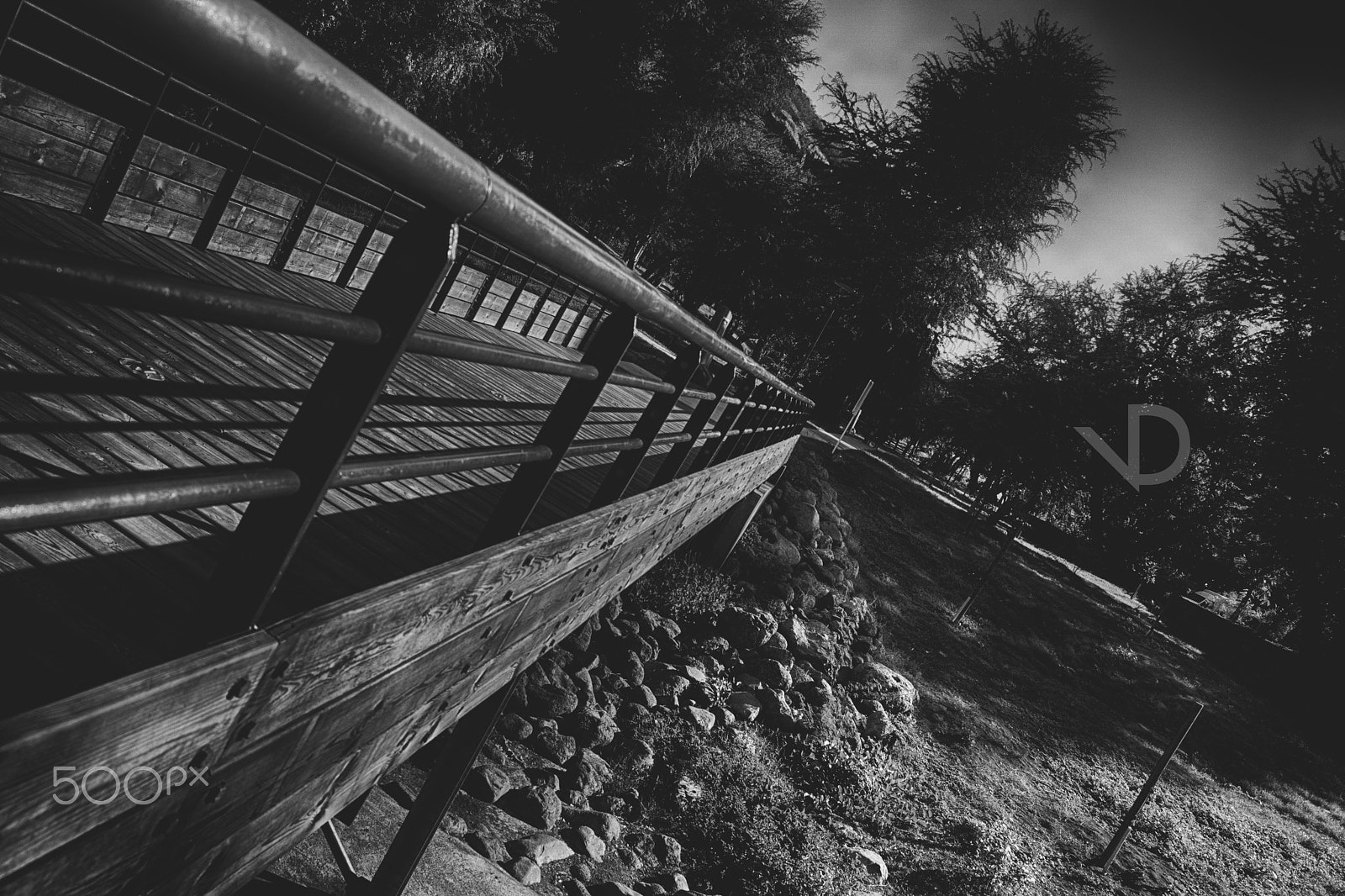 Sigma 17-70mm F2.8-4 DC Macro HSM sample photo. Bridge photography