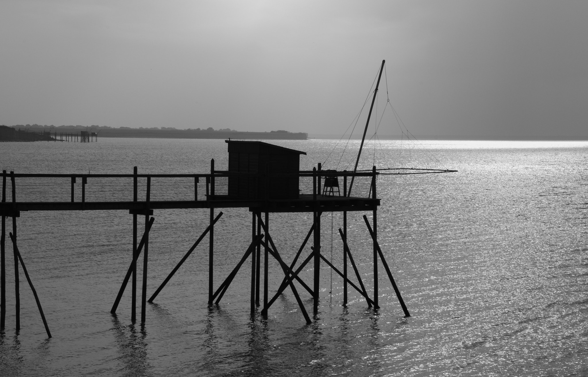 Pentax K-x sample photo. Pêche au carrelet nb photography