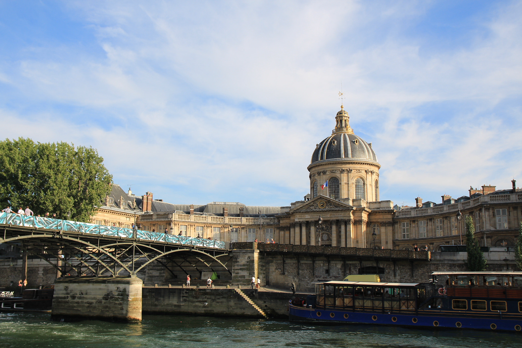 Sigma 17-70mm F2.8-4 DC Macro OS HSM sample photo. Paris 28 06 2015 photography