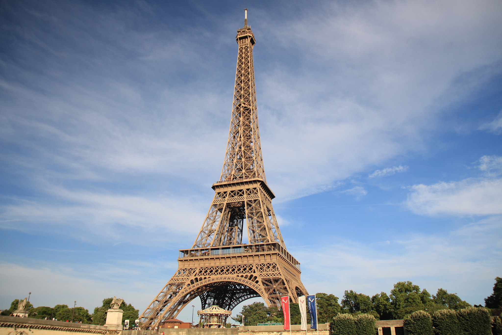 Sigma 17-70mm F2.8-4 DC Macro OS HSM sample photo. Paris 28 06 2015 photography