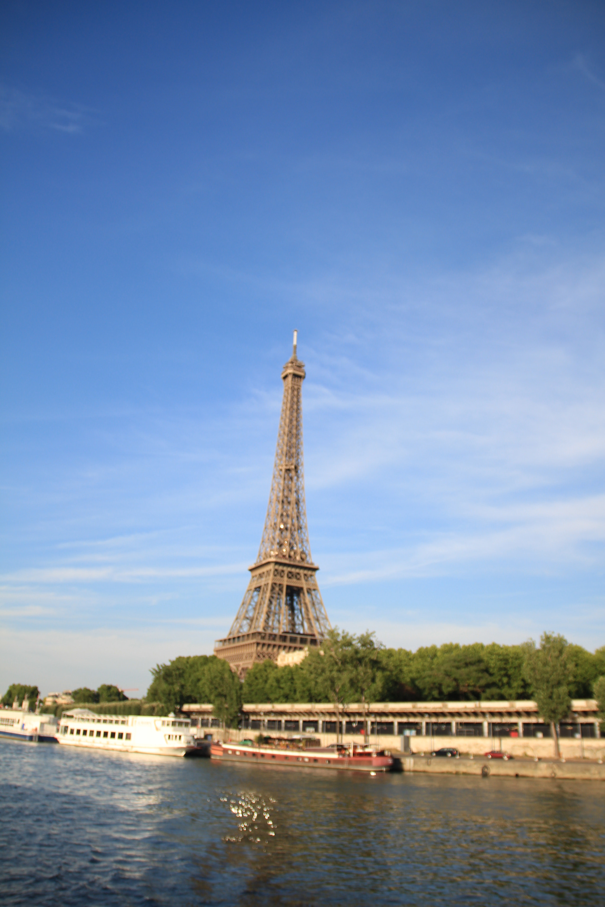 Sigma 17-70mm F2.8-4 DC Macro OS HSM sample photo. Paris 28 06 2015 photography