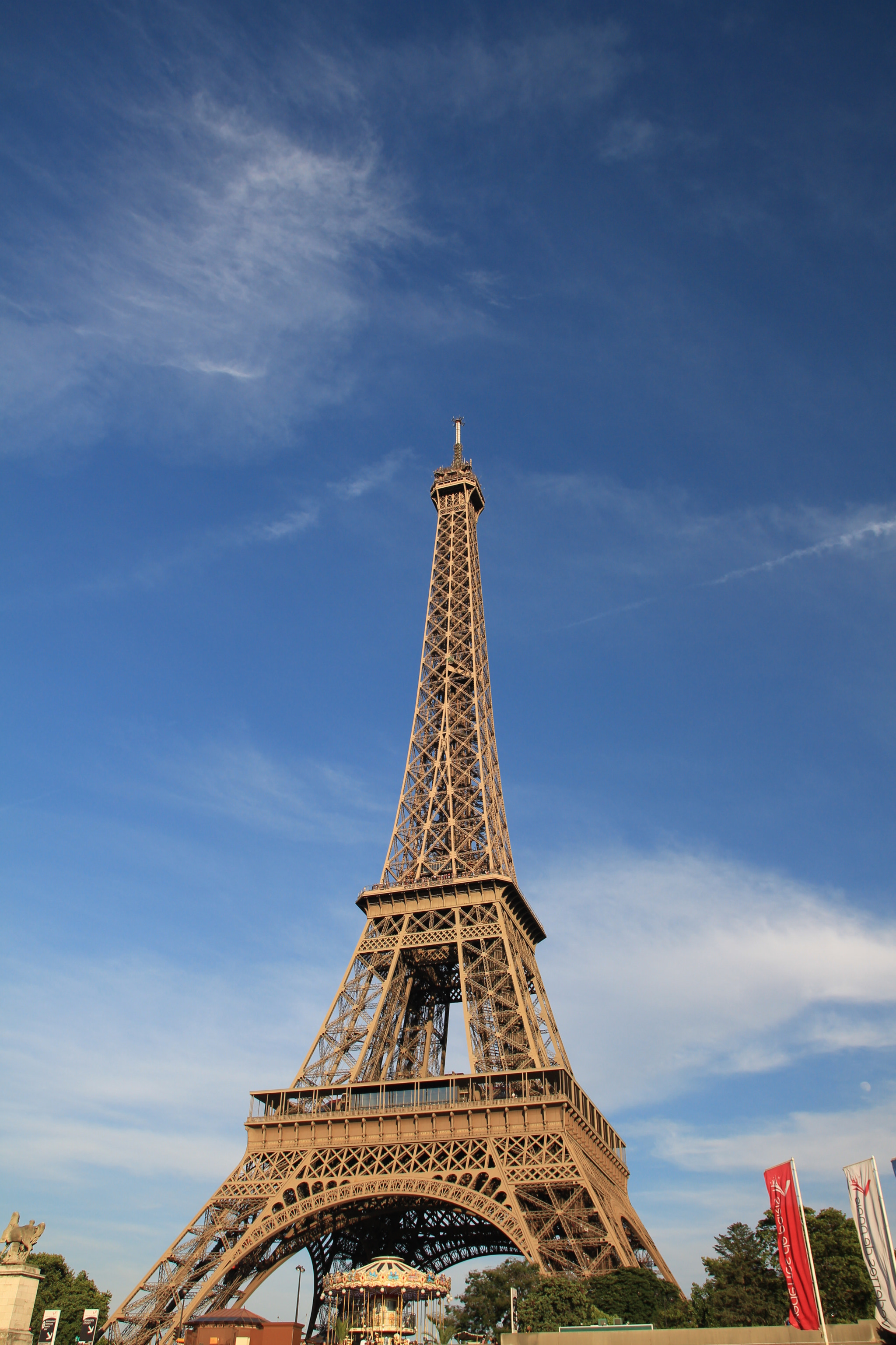 Sigma 17-70mm F2.8-4 DC Macro OS HSM sample photo. Paris 28 06 2015 photography