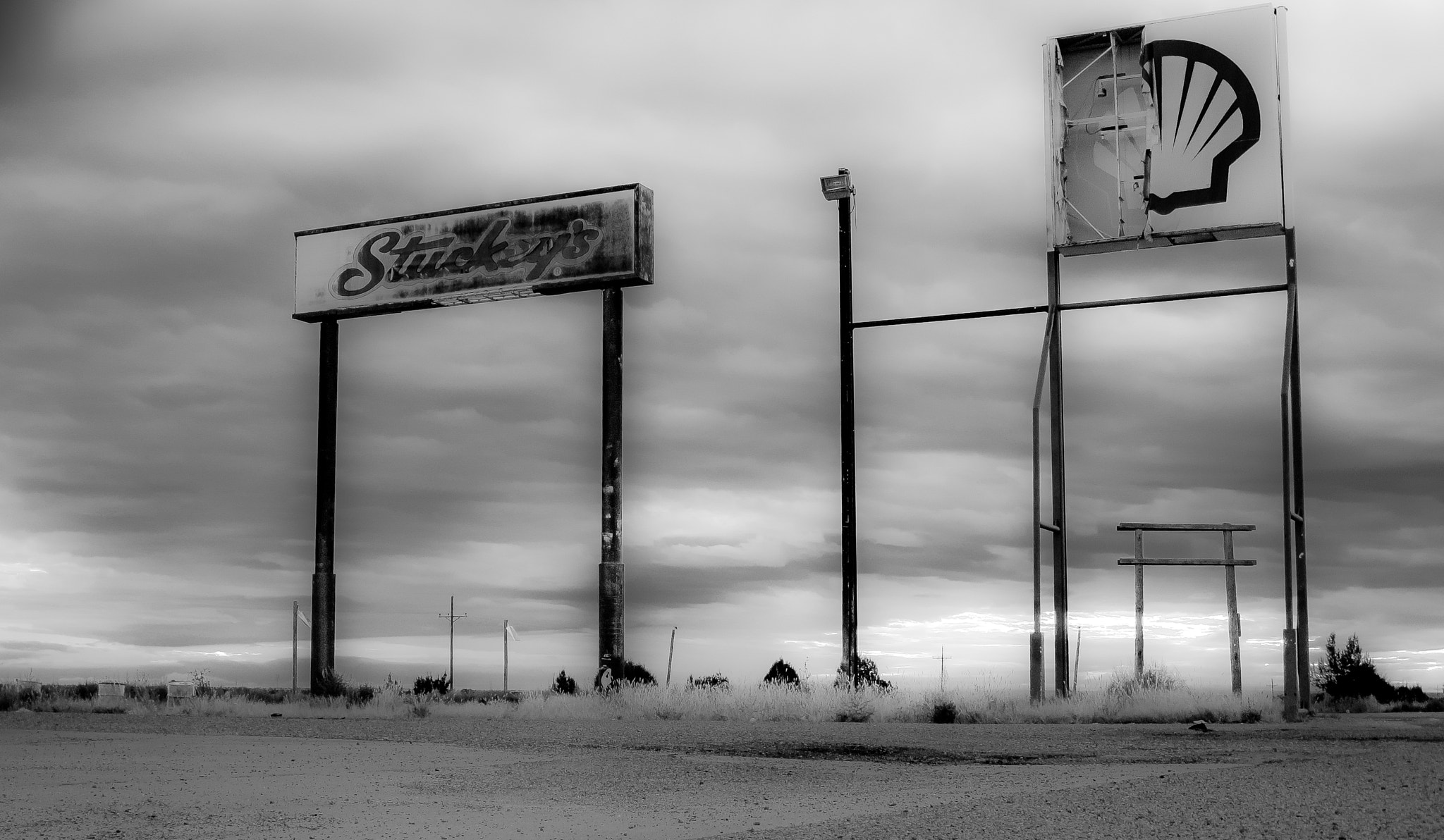 Canon PowerShot ELPH 330 HS (IXUS 255 HS / IXY 610F) sample photo. Abandoned signs photography