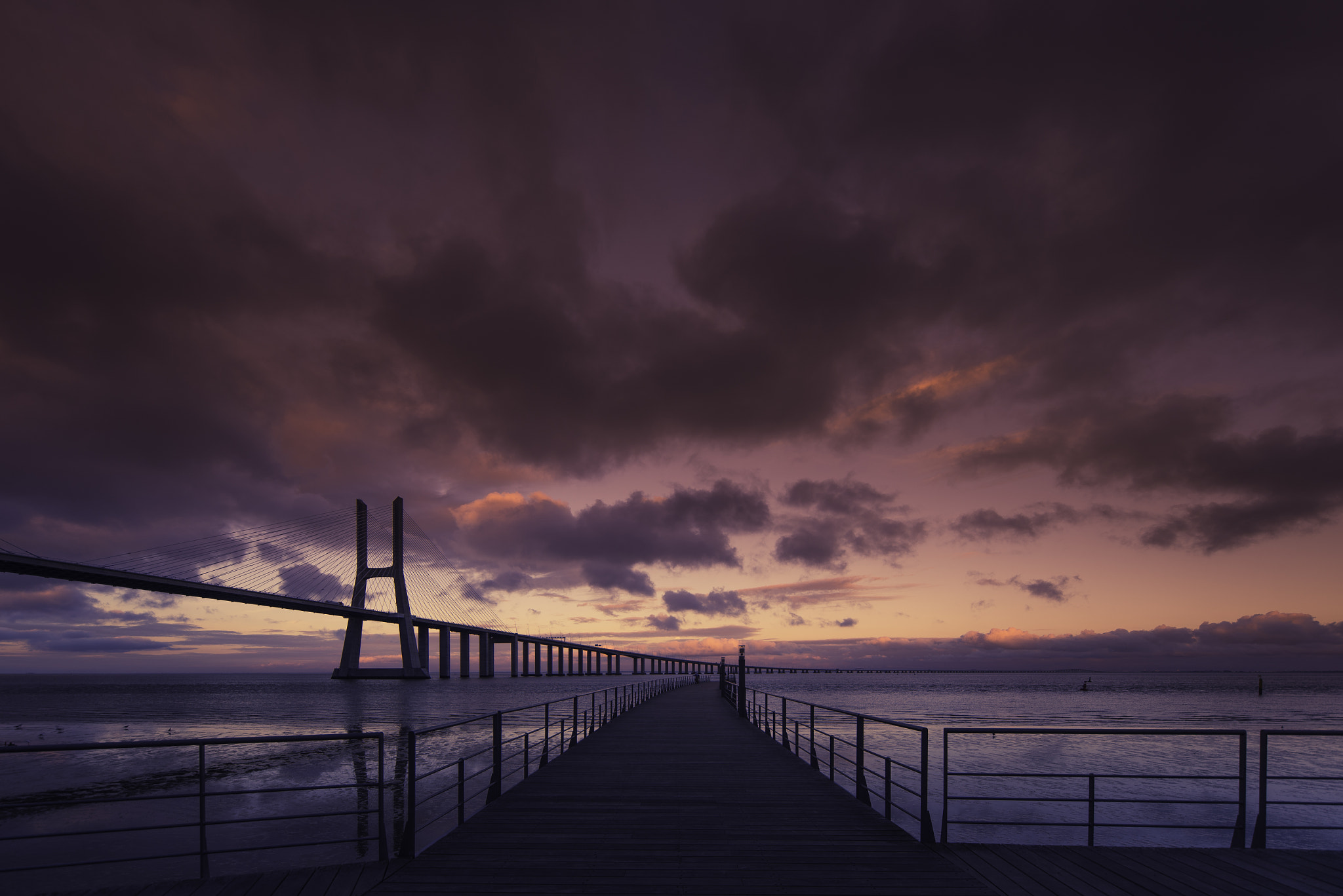 Nikon D600 + Sigma 12-24mm F4.5-5.6 EX DG Aspherical HSM sample photo. Vasco da gama bridge sunset photography