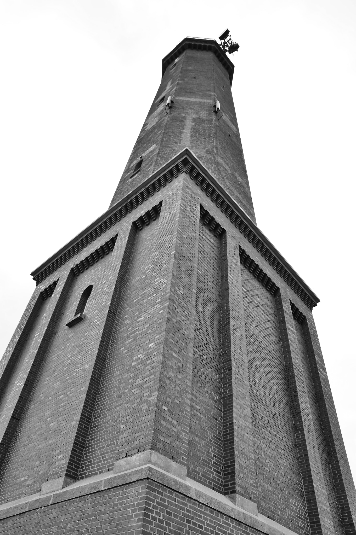 Sony SLT-A57 + Tamron Lens (255) sample photo. Leuchtturm norderney black and white photography