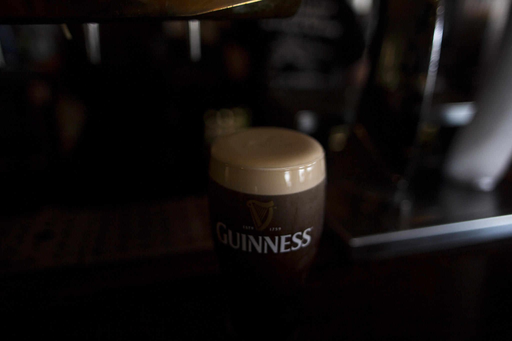 Sigma 24mm f/1.8 DG Macro EX sample photo. Sweet nectar photography