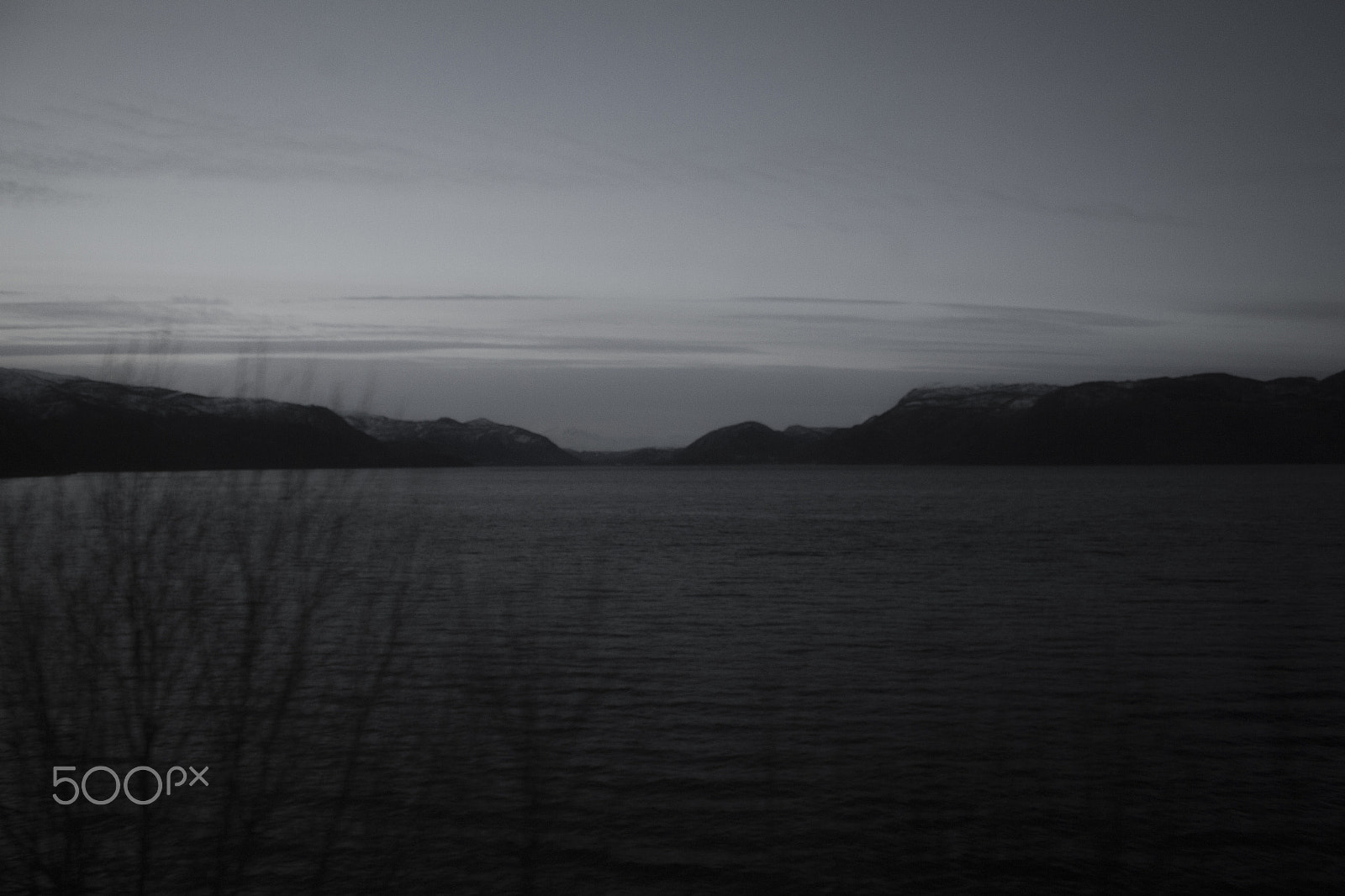 Canon EF-S 18-55mm F3.5-5.6 sample photo. The lake photography