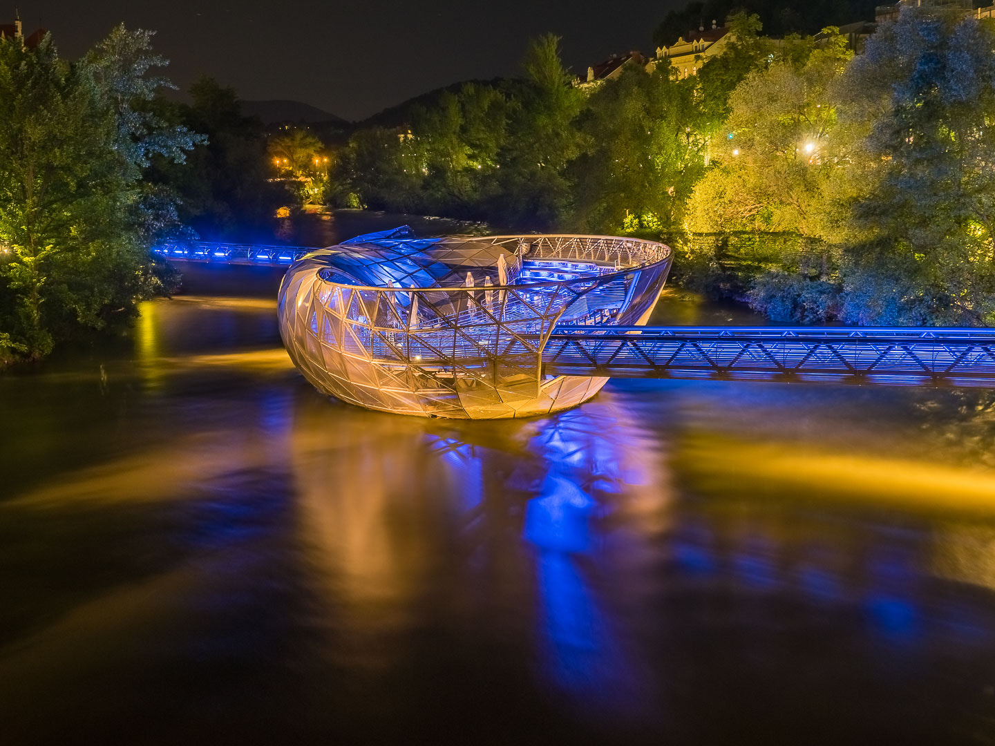 Olympus OM-D E-M1 sample photo. Murinsel graz photography