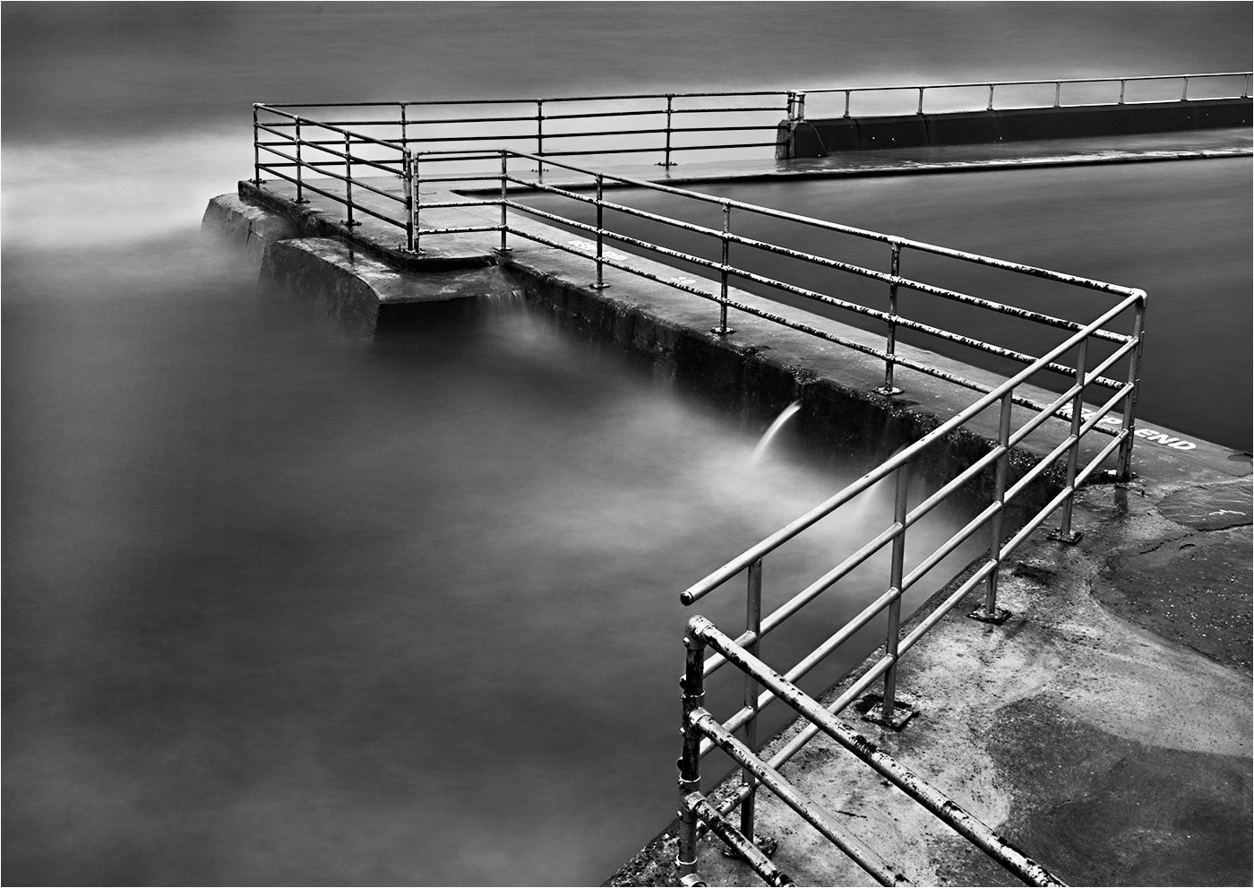 Sigma 24-70mm F2.8 EX DG Macro sample photo. A sea pools by photography