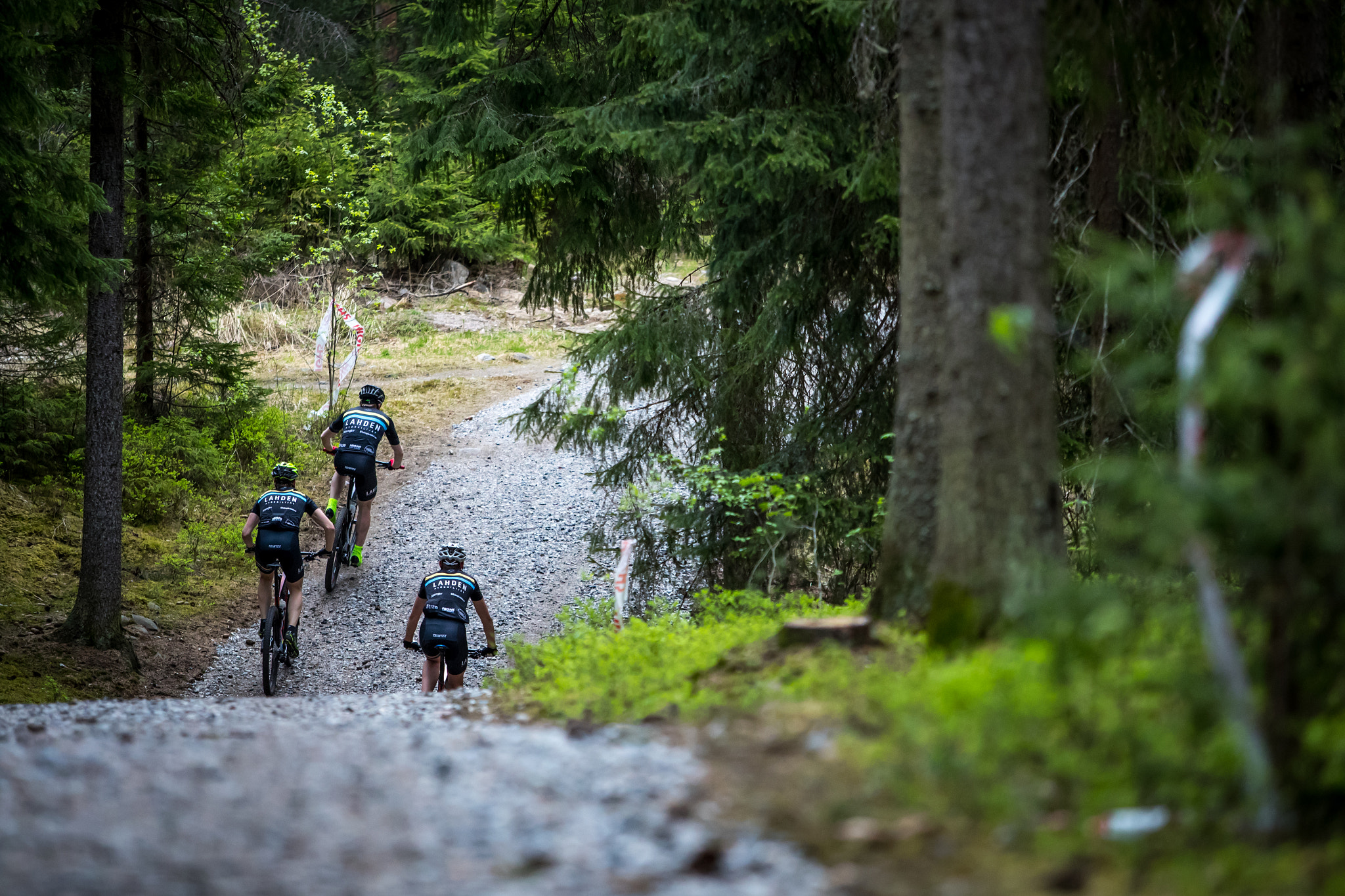 Canon EF 70-200mm F2.8L USM sample photo. Mountaing biking iii photography