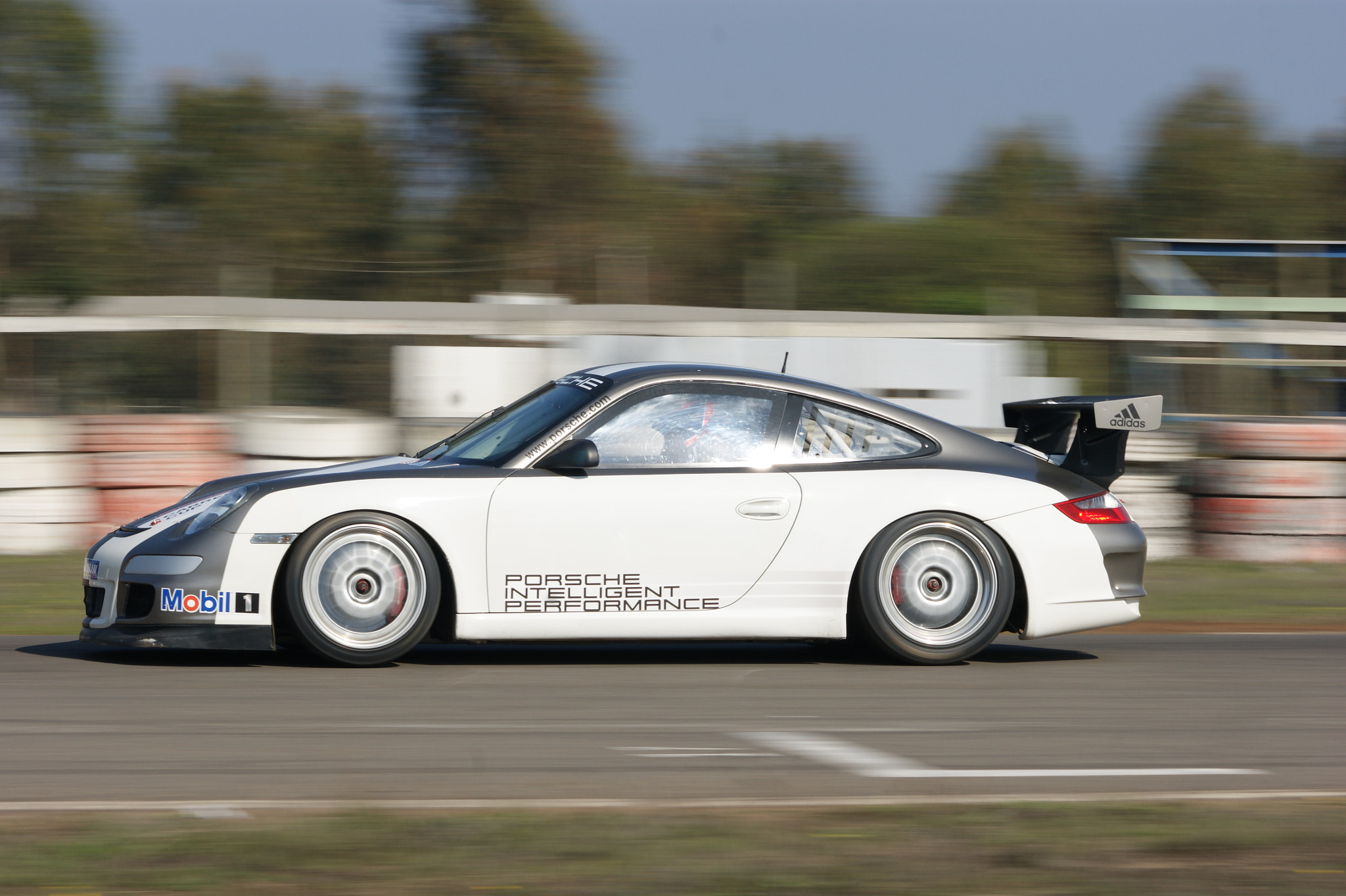 Sony Alpha DSLR-A390 + Minolta AF 80-200mm F2.8 HS-APO G sample photo. Porsche 911 gt3 cup, leyda, chile photography