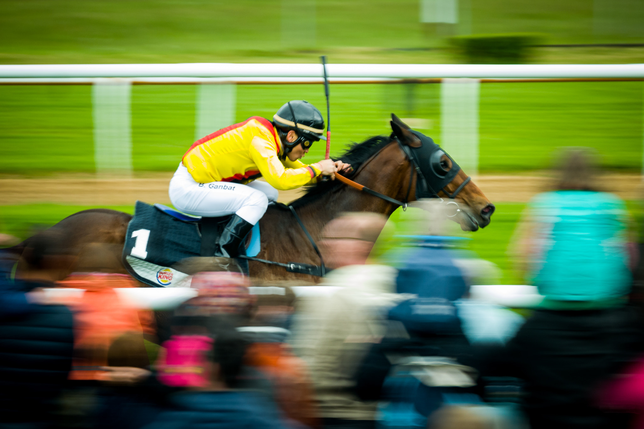 LUMIX G VARIO 45-150/F4.0-5.6 sample photo. Horse racer photography