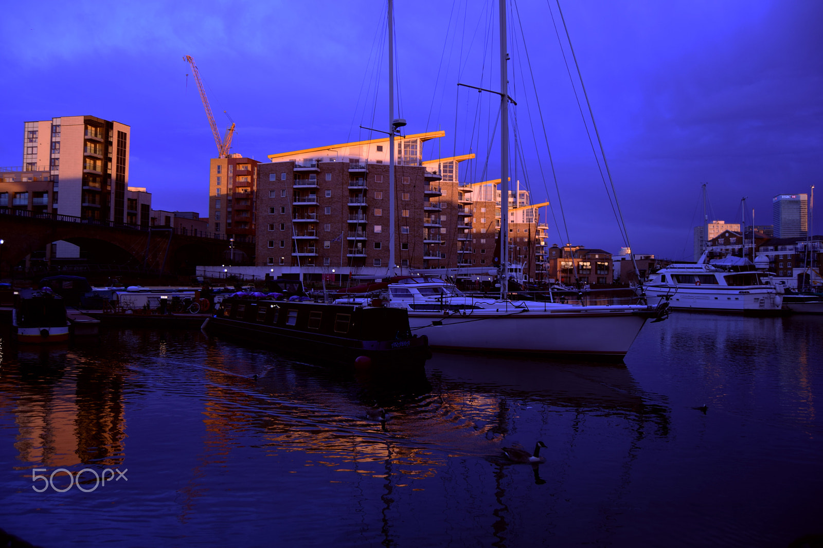 Nikon D3300 + Nikon AF Nikkor 28mm F2.8D sample photo. Blue sky and boats photography