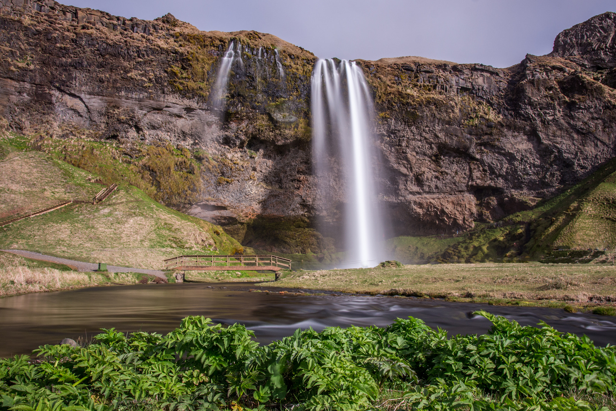 Canon EOS 700D (EOS Rebel T5i / EOS Kiss X7i) + Sigma 18-35mm f/1.8 DC HSM sample photo. Seljalandsfoss and the river photography