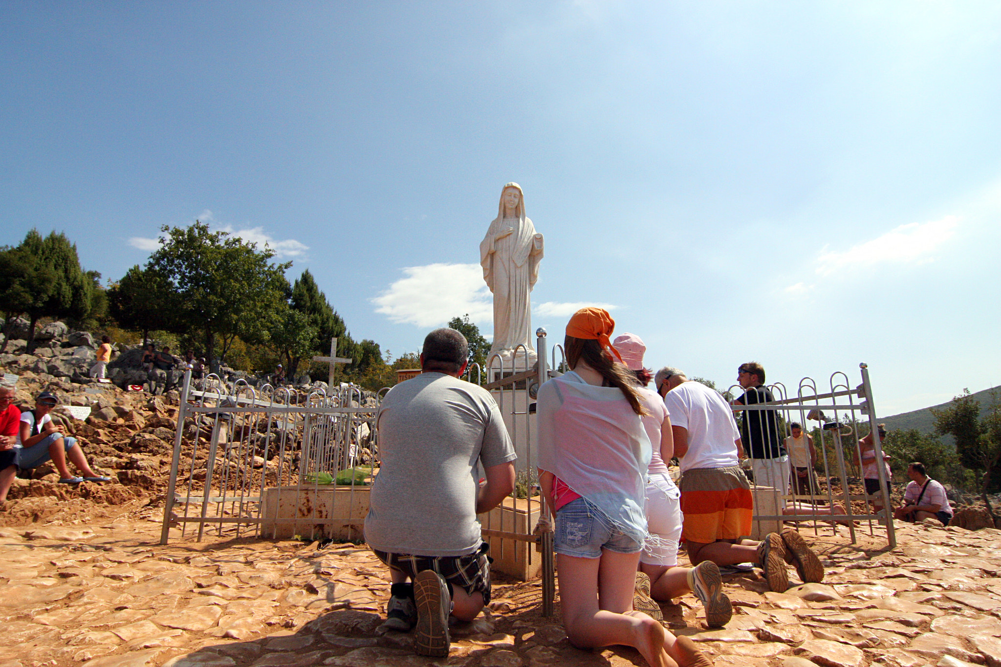 Canon EOS 40D + Tokina AT-X Pro 12-24mm F4 (IF) DX sample photo. Medjugorje 02 photography