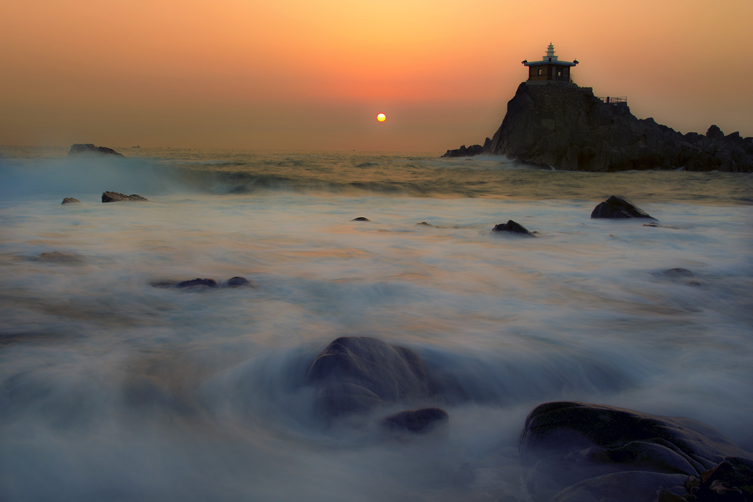Canon EF 17-35mm f/2.8L sample photo. Sunrise photography
