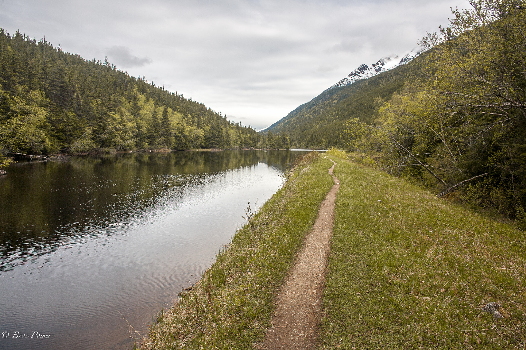 Canon EF 14mm F2.8L II USM sample photo. Mountain trail photography