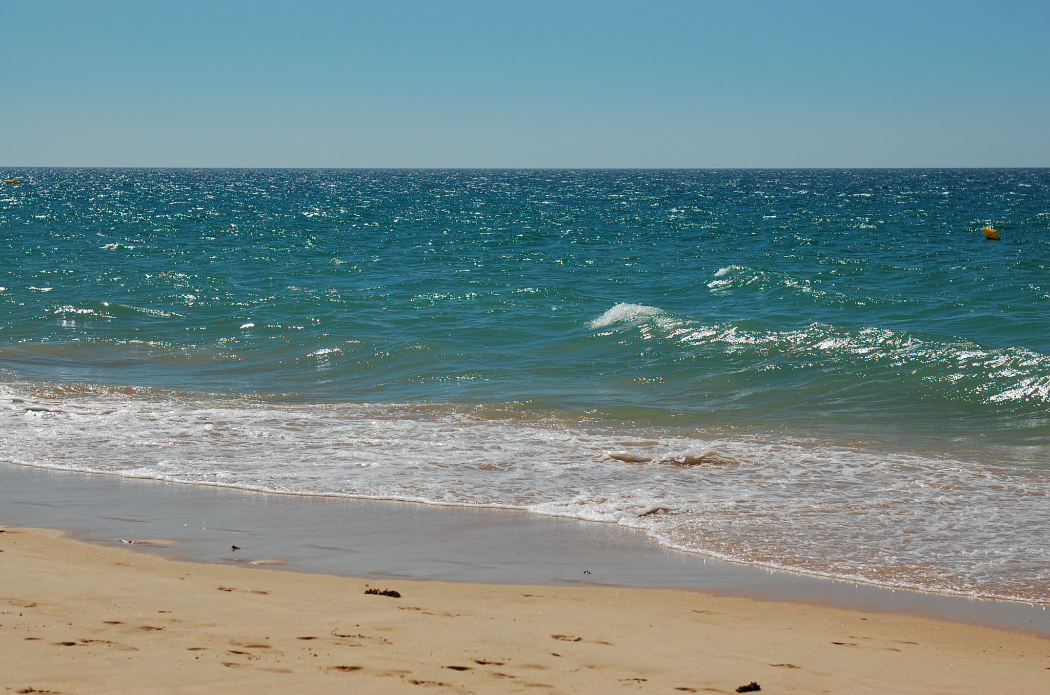 Nikon D40 sample photo. Wild angle panoramic landscape with orange cliffs photography