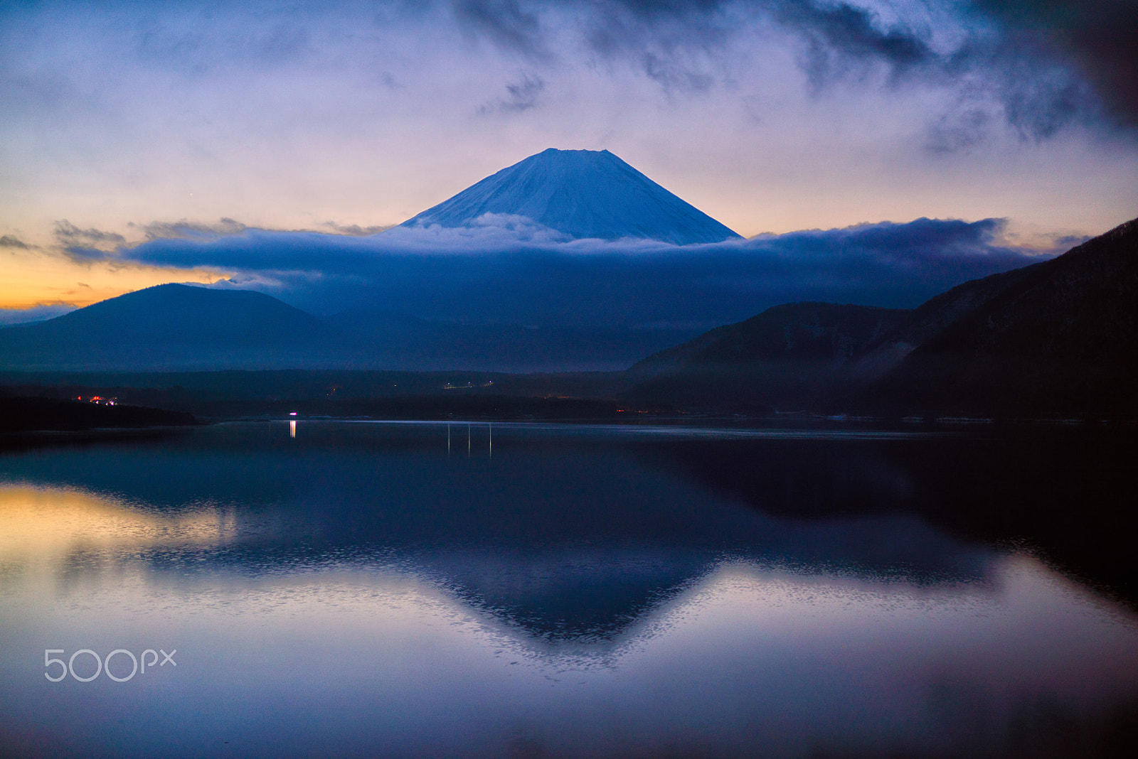 ZEISS Makro-Planar T* 50mm F2 sample photo. Holy mountain of dawn photography