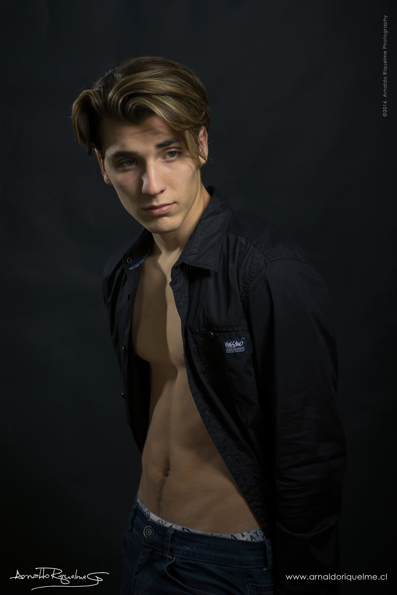Nikon D800 + AF Zoom-Nikkor 35-70mm f/2.8D sample photo. Man's beauty portrait - 04 photography