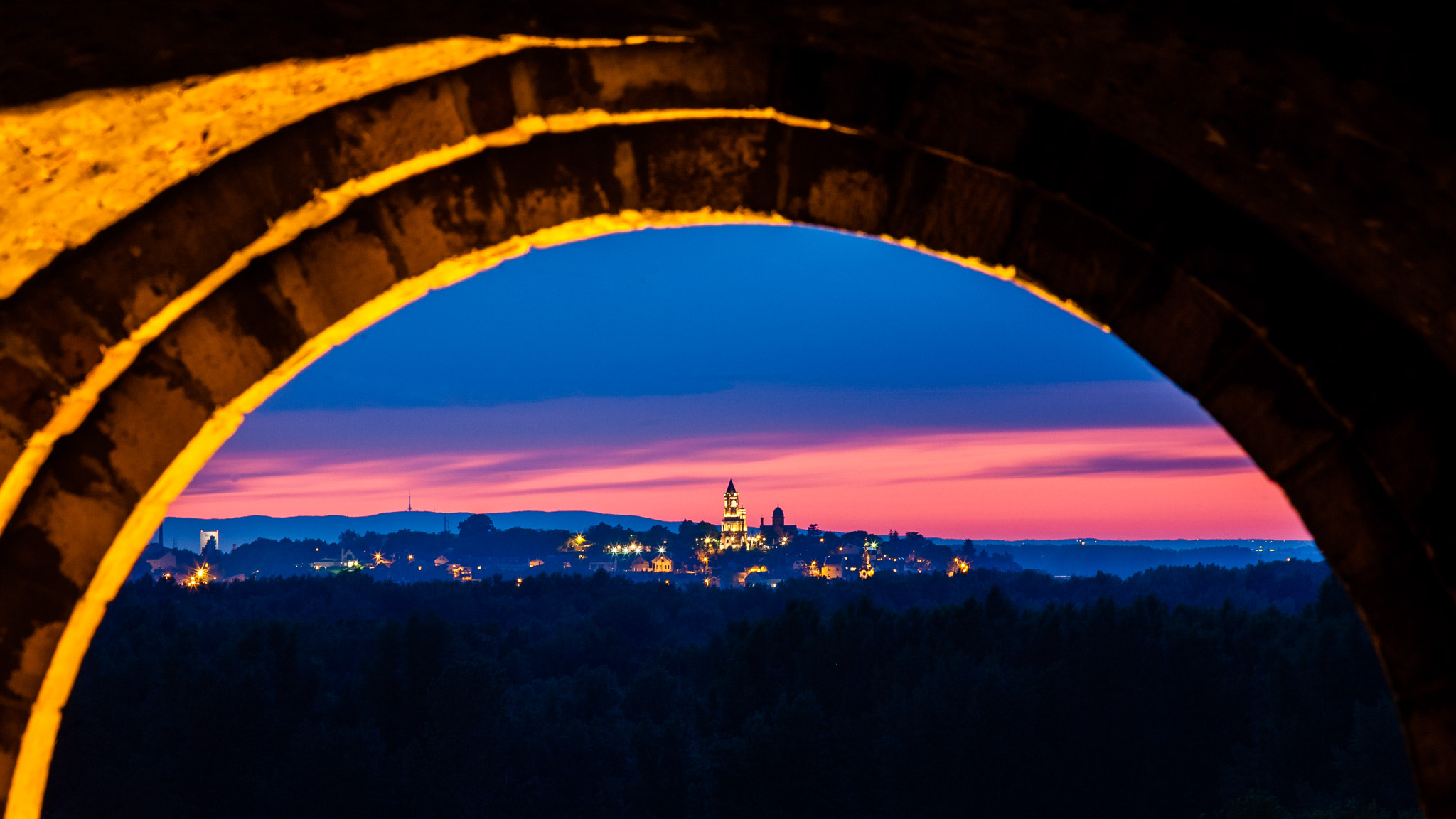 Canon EF 70-210mm f/3.5-4.5 USM sample photo. Zemun, seen through defterdar gate photography