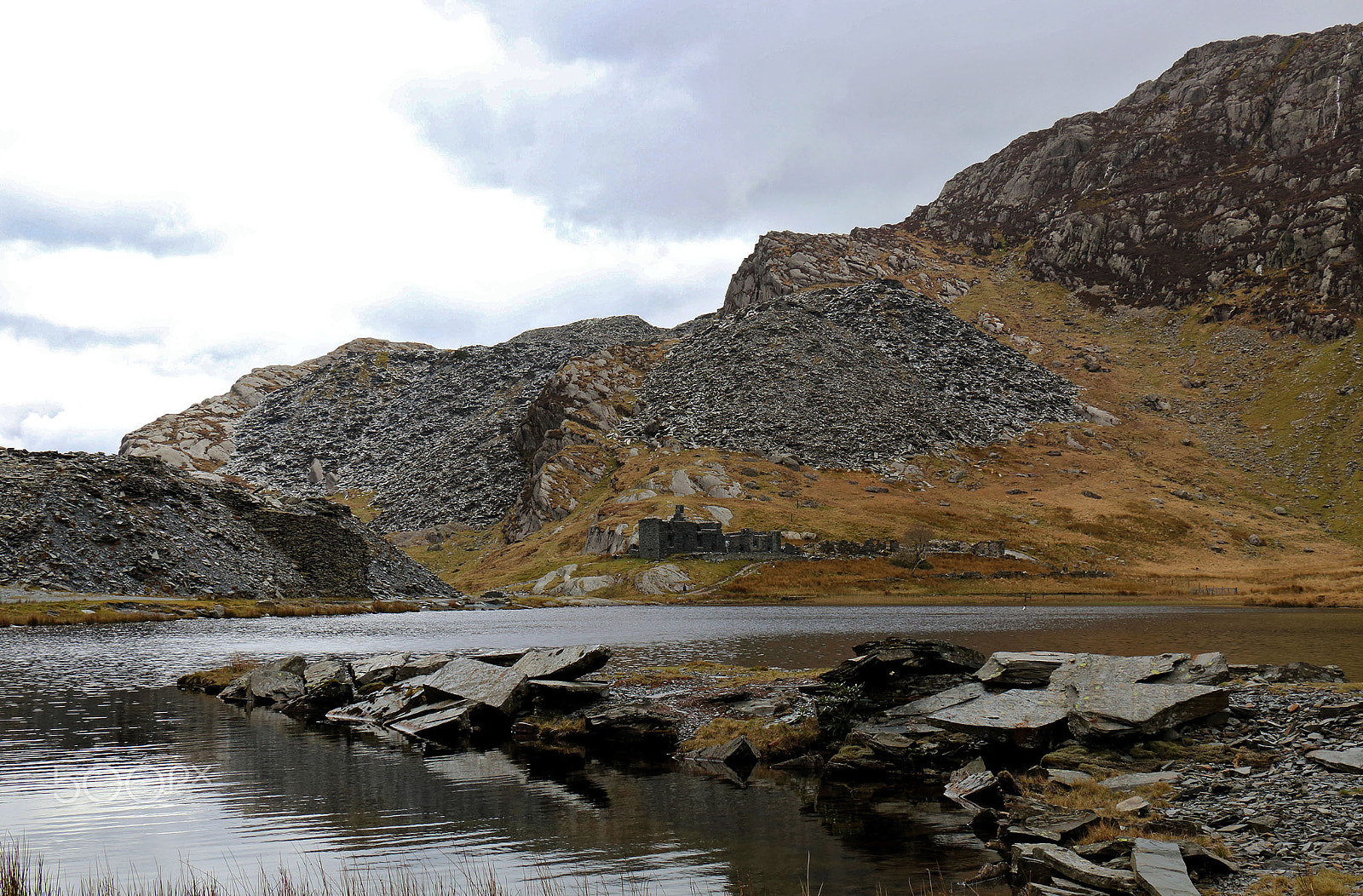 Canon EF-S 18-135mm F3.5-5.6 IS STM sample photo. Cwmorthin wales april px photography