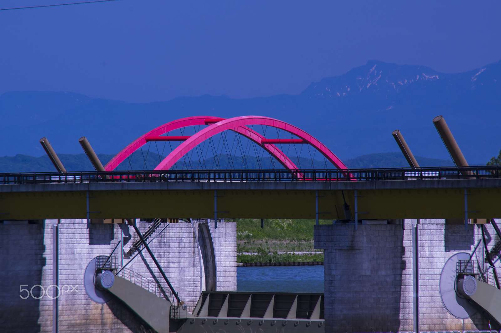 Tamron AF 18-200mm F3.5-6.3 XR Di II LD Aspherical (IF) Macro sample photo. " 可動堰 "movable weir photography