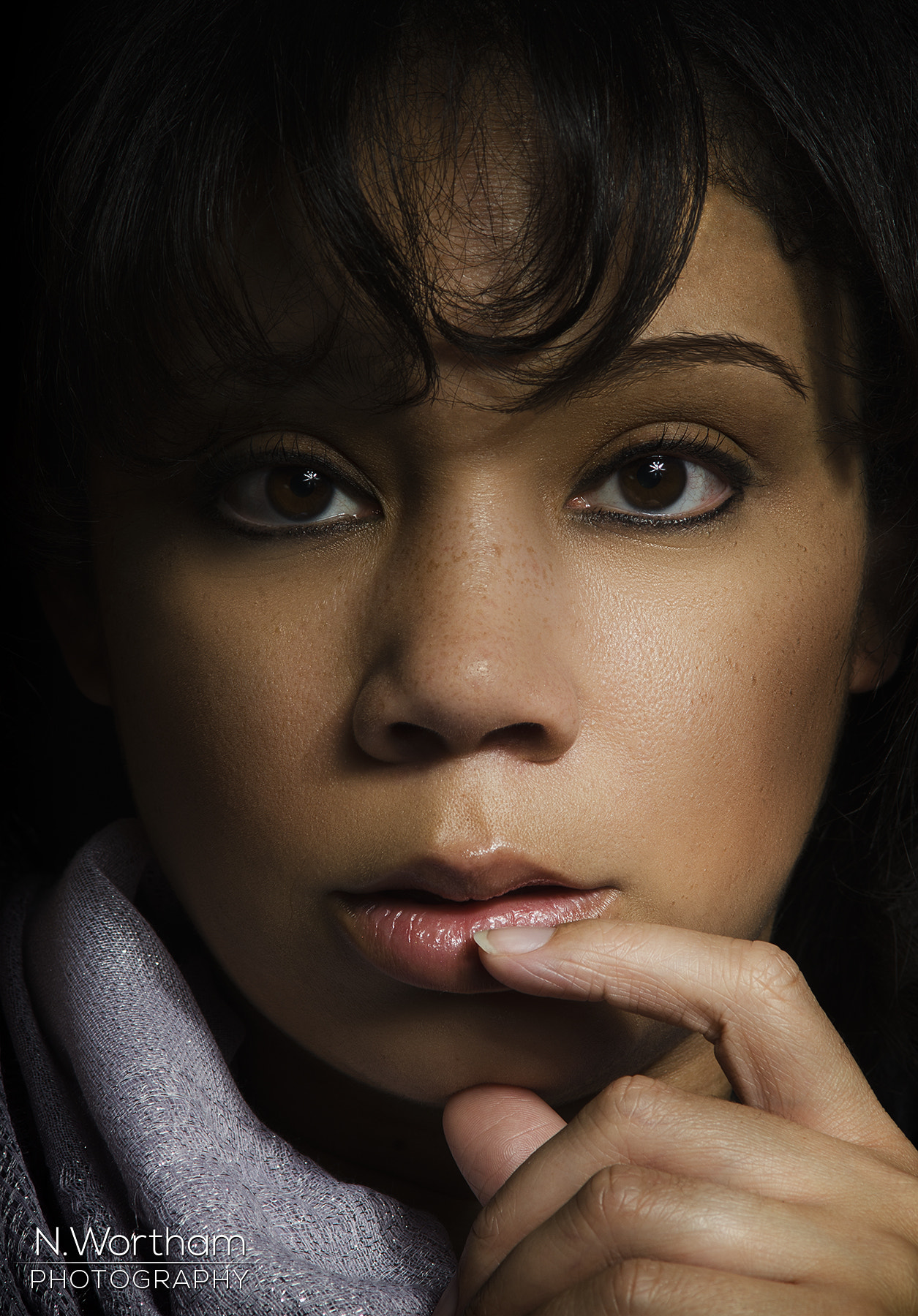 AF Zoom-Nikkor 70-210mm f/4 sample photo. Alicea - close portrait photography