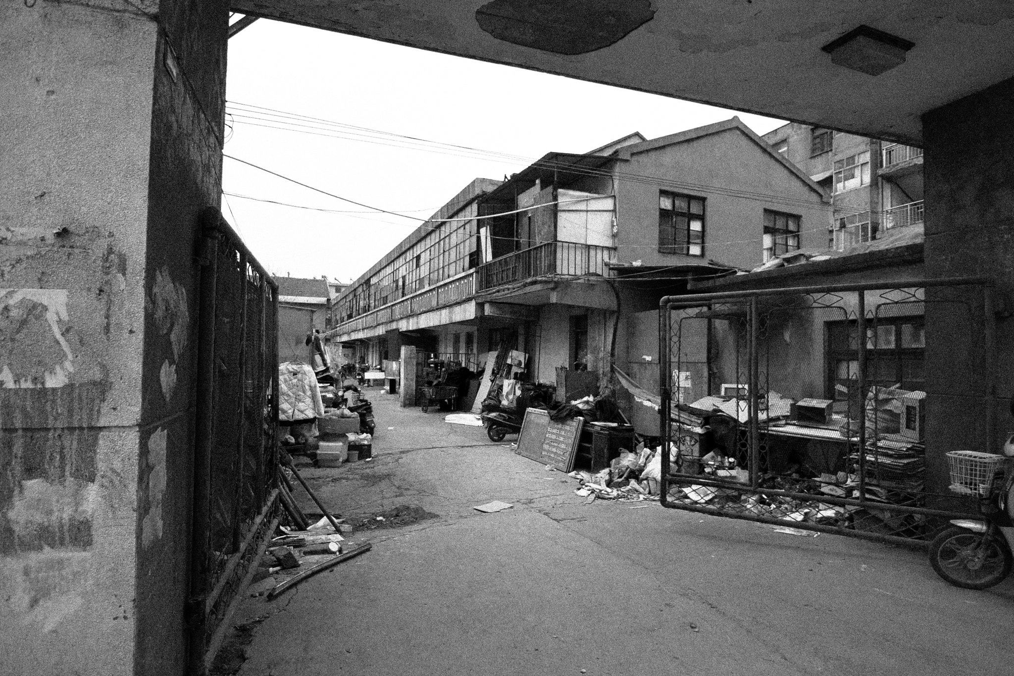 Canon EOS 400D (EOS Digital Rebel XTi / EOS Kiss Digital X) sample photo. A walk though china photography